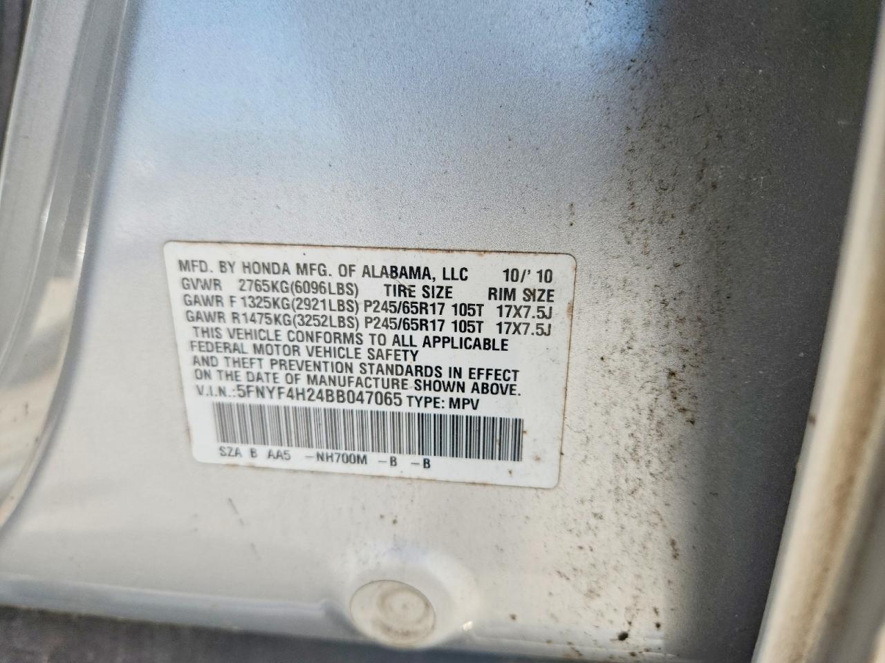 2011 Honda Pilot Lx Silver vin: 5FNYF4H24BB047065
