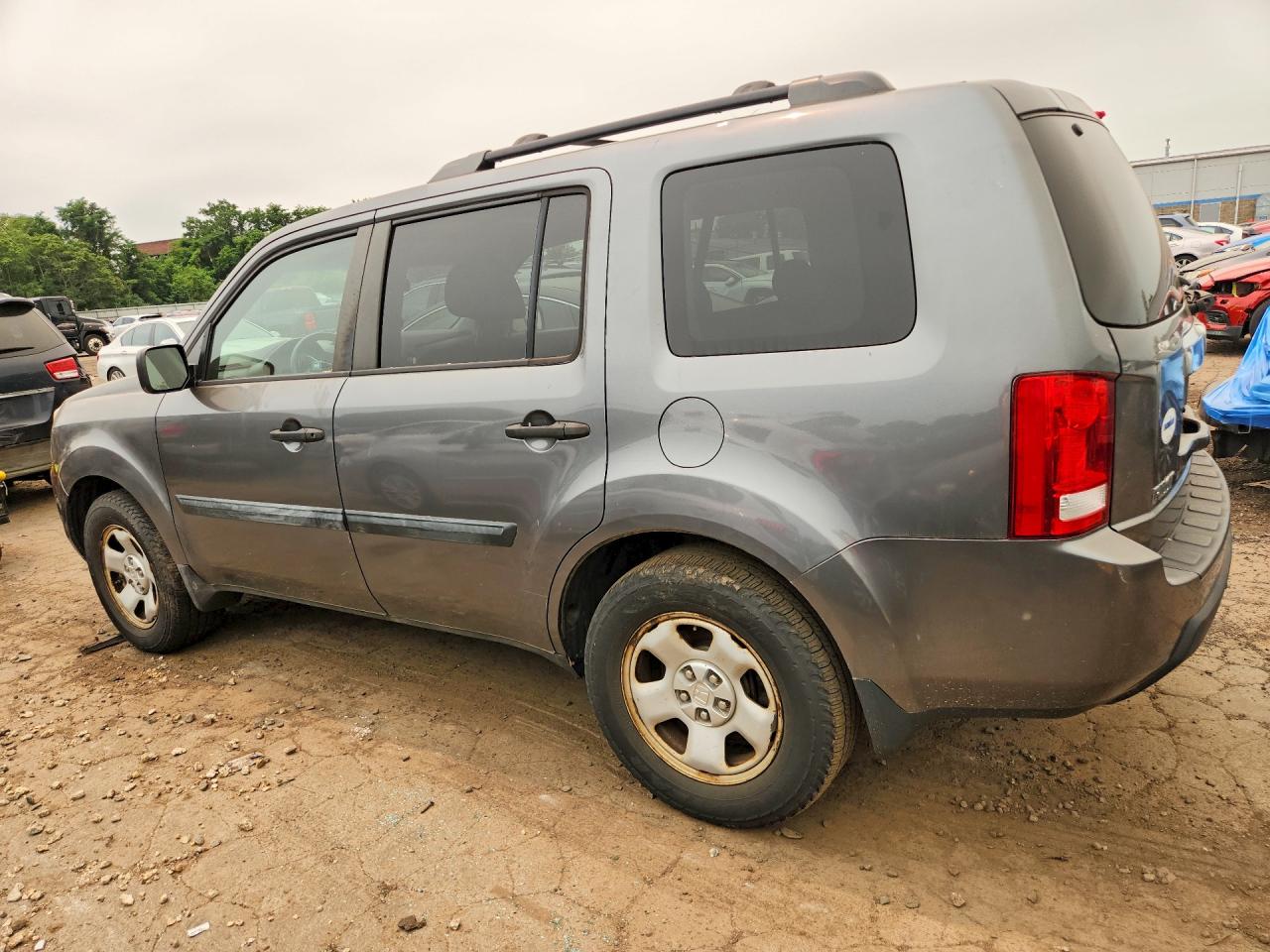 2011 Honda Pilot Lx Gray vin: 5FNYF4H24BB088439