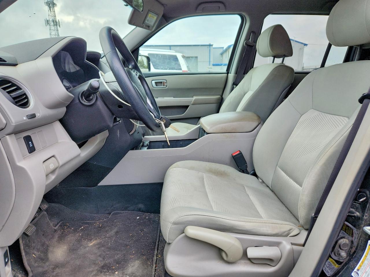 2012 Honda Pilot Lx Black vin: 5FNYF4H24CB003939