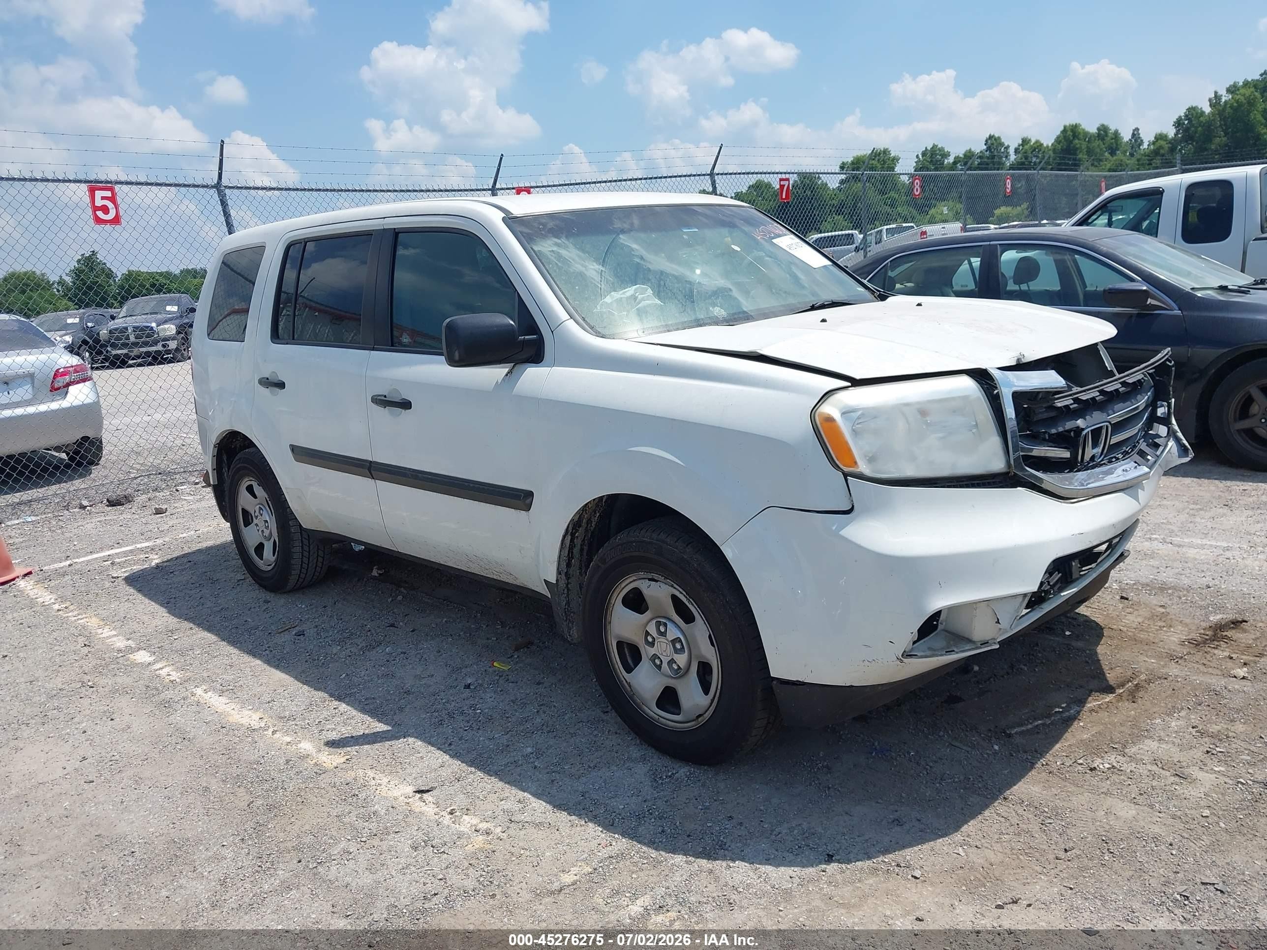 2012 Honda Pilot Lx White vin: 5FNYF4H24CB005206