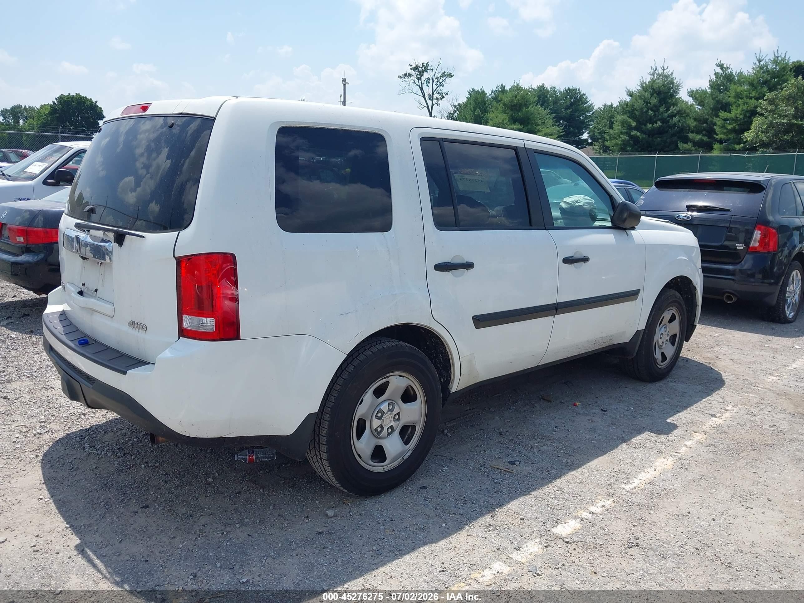 2012 Honda Pilot Lx White vin: 5FNYF4H24CB005206