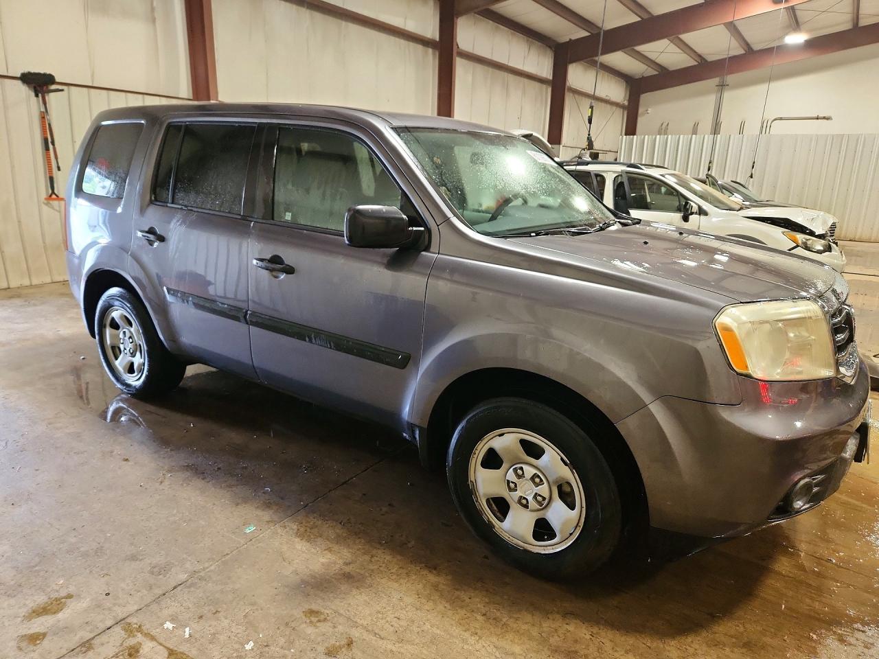 2014 Honda Pilot Lx Gray vin: 5FNYF4H24EB018671