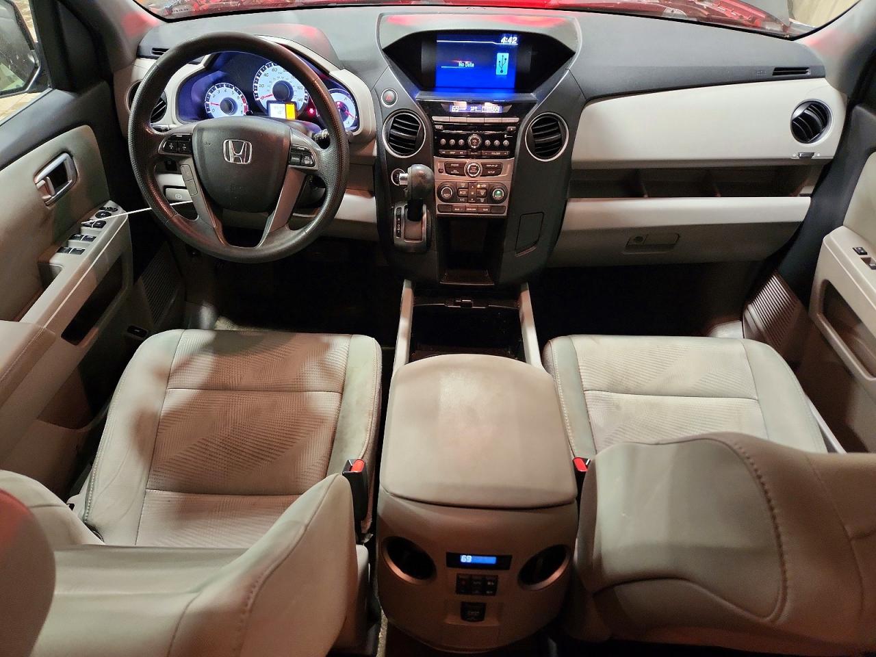 2014 Honda Pilot Lx Gray vin: 5FNYF4H24EB018671