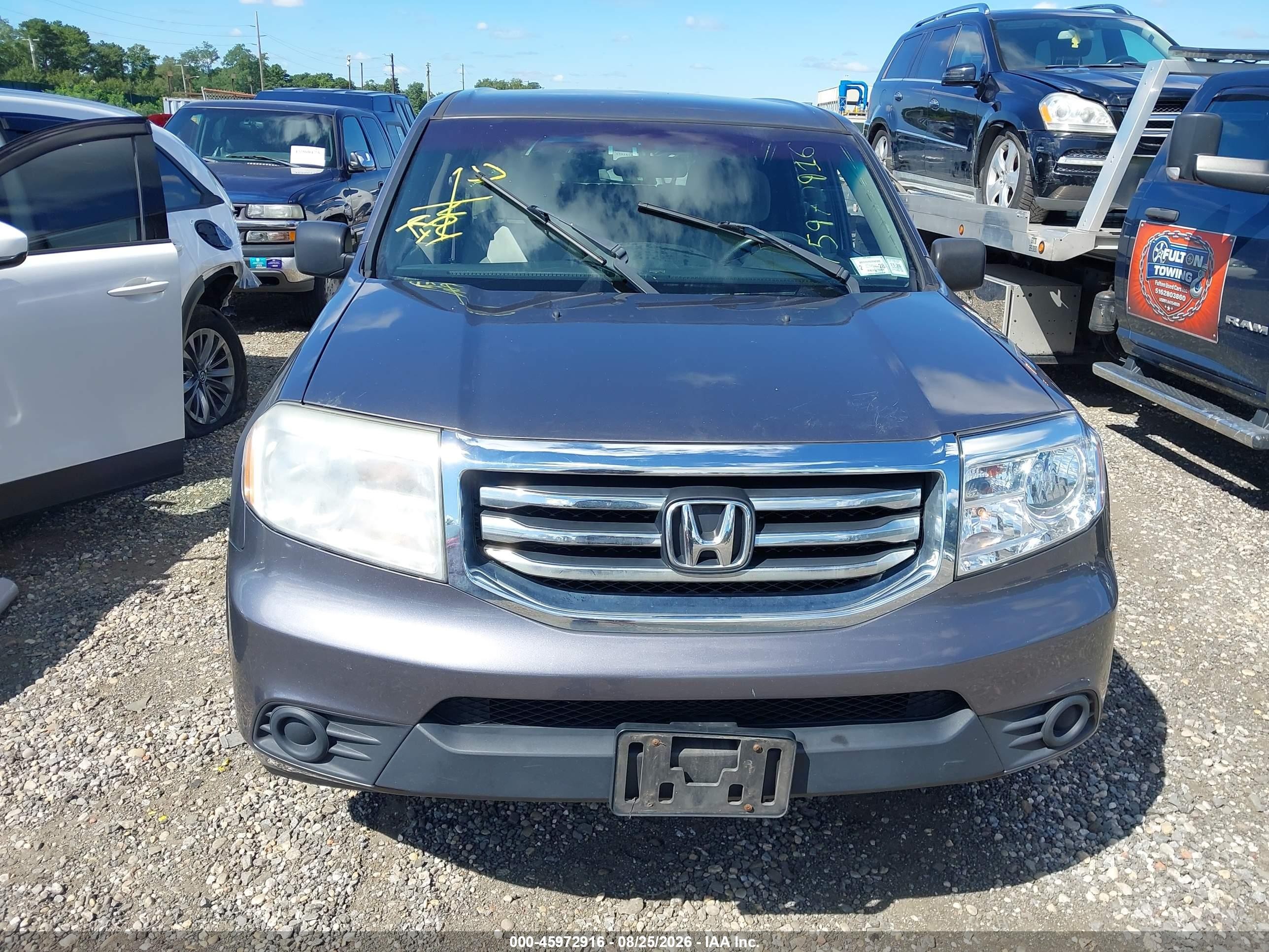 2015 Honda Pilot Lx Gray vin: 5FNYF4H24FB071047