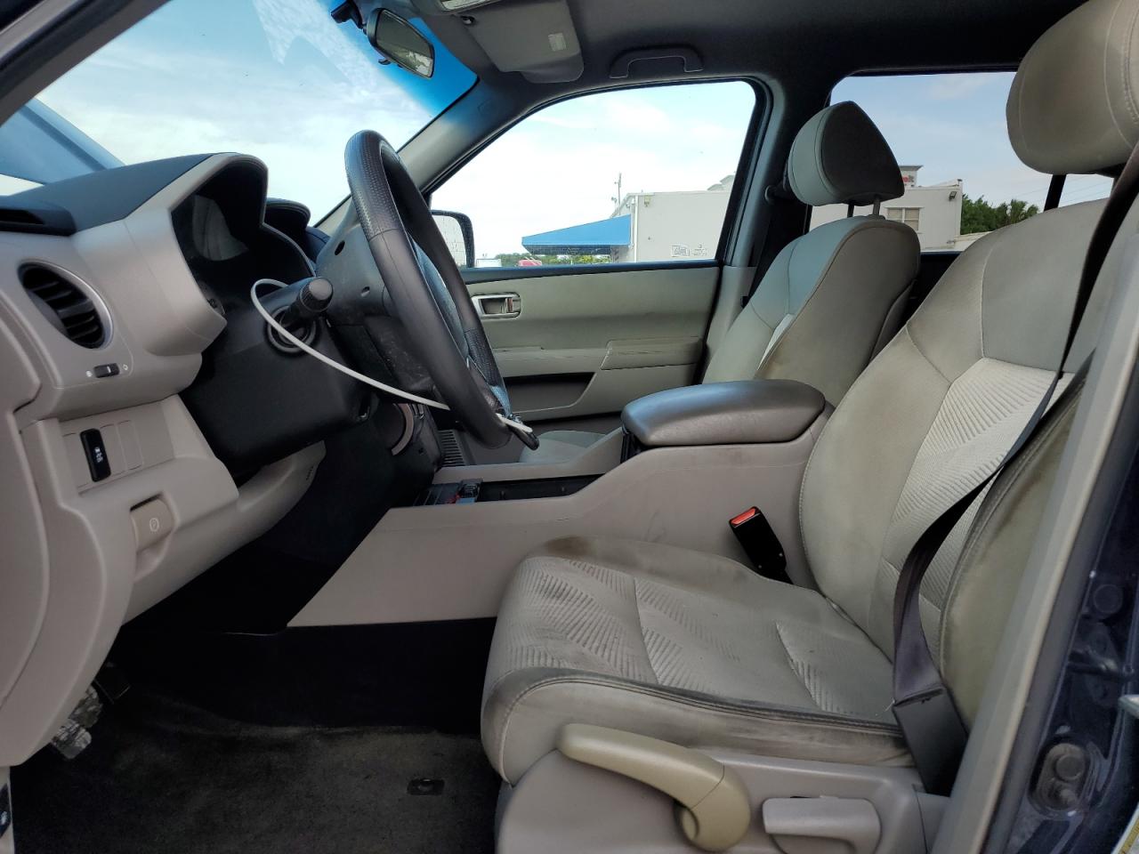 2012 Honda Pilot Lx Charcoal vin: 5FNYF4H25CB035265