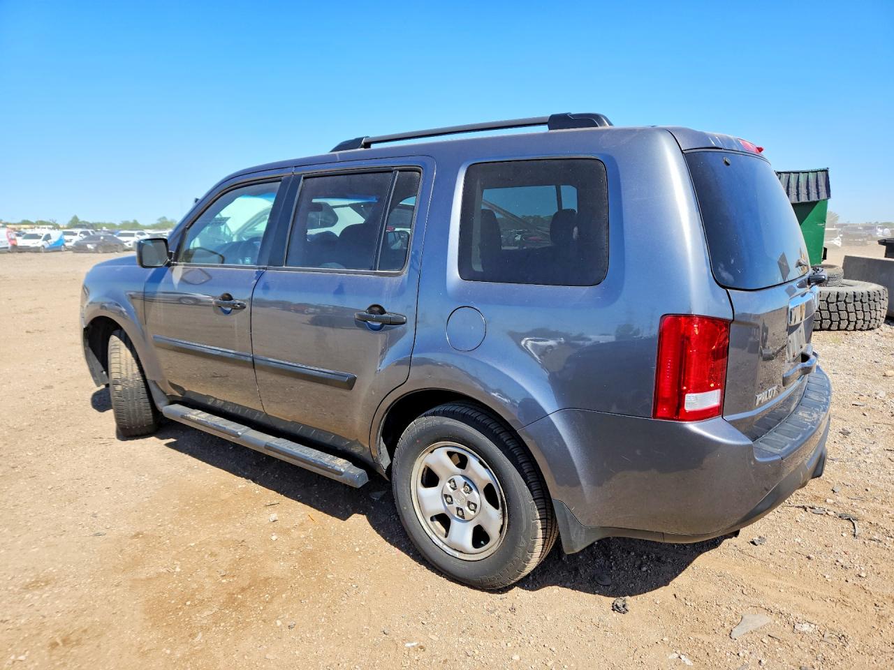 2012 Honda Pilot Lx Gray vin: 5FNYF4H25CB071702