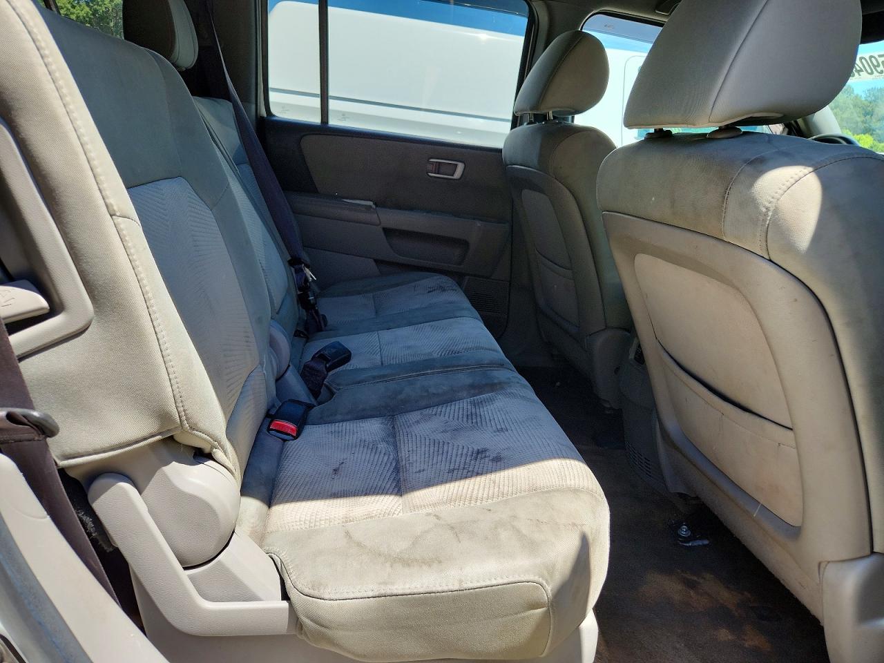 2013 Honda Pilot Lx White vin: 5FNYF4H25DB035218