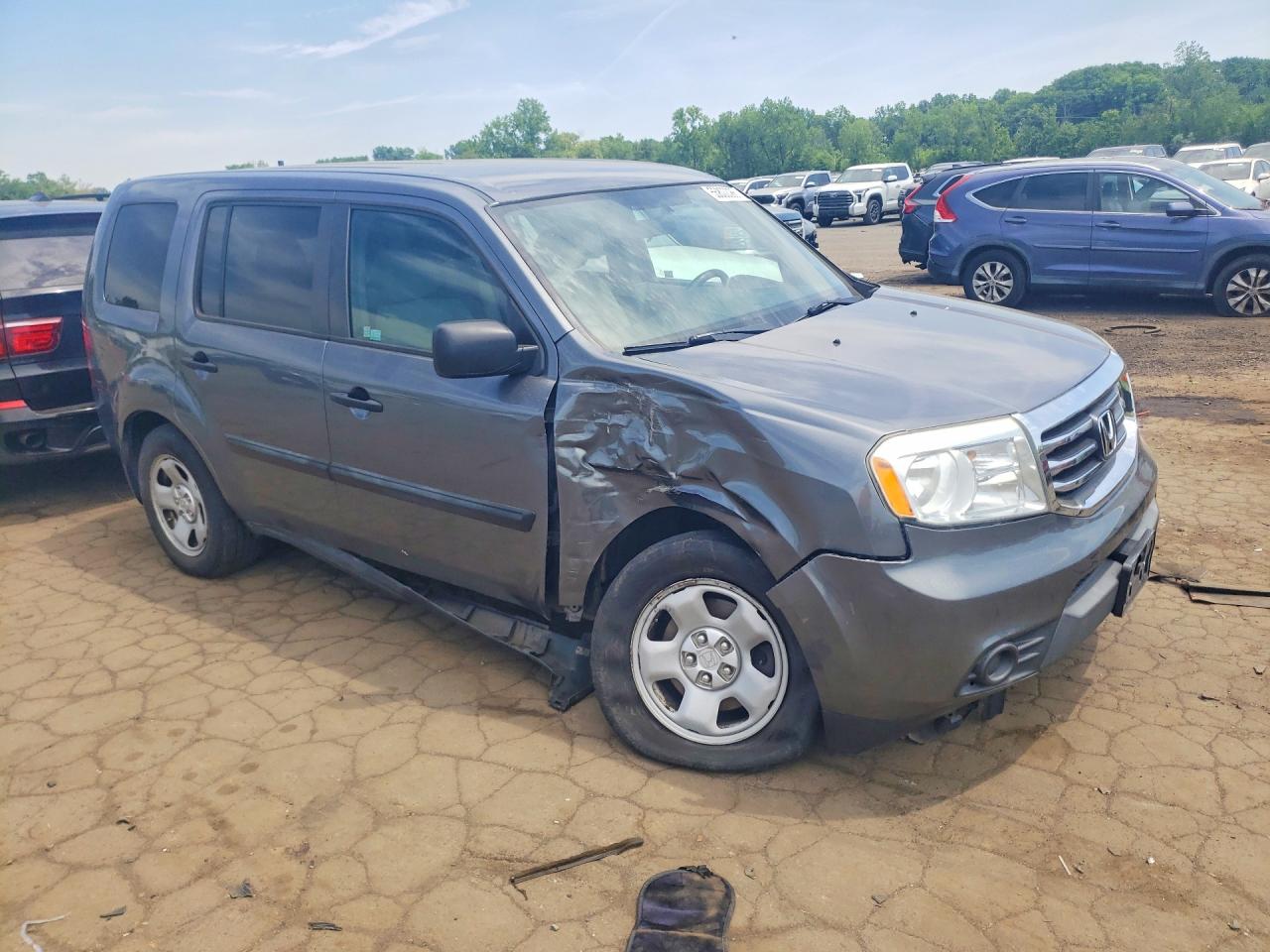 2013 Honda Pilot Lx Gray vin: 5FNYF4H25DB057848