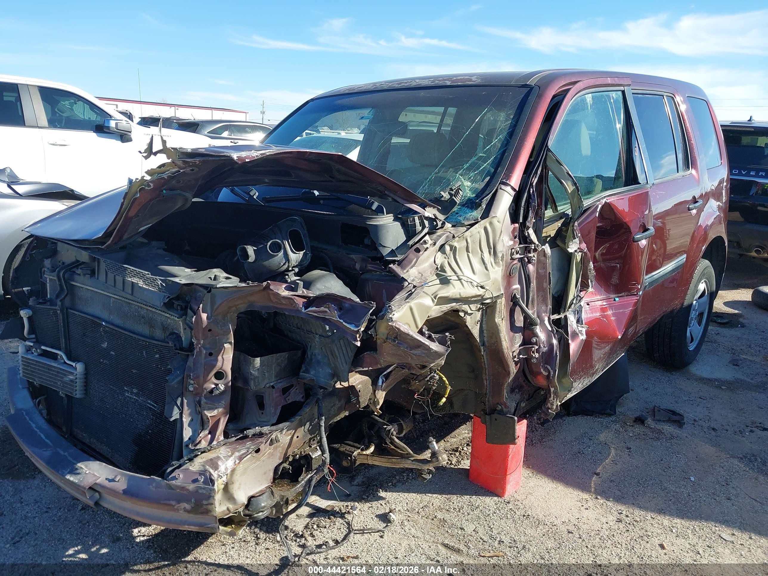 2013 Honda Pilot Lx Maroon vin: 5FNYF4H25DB064881
