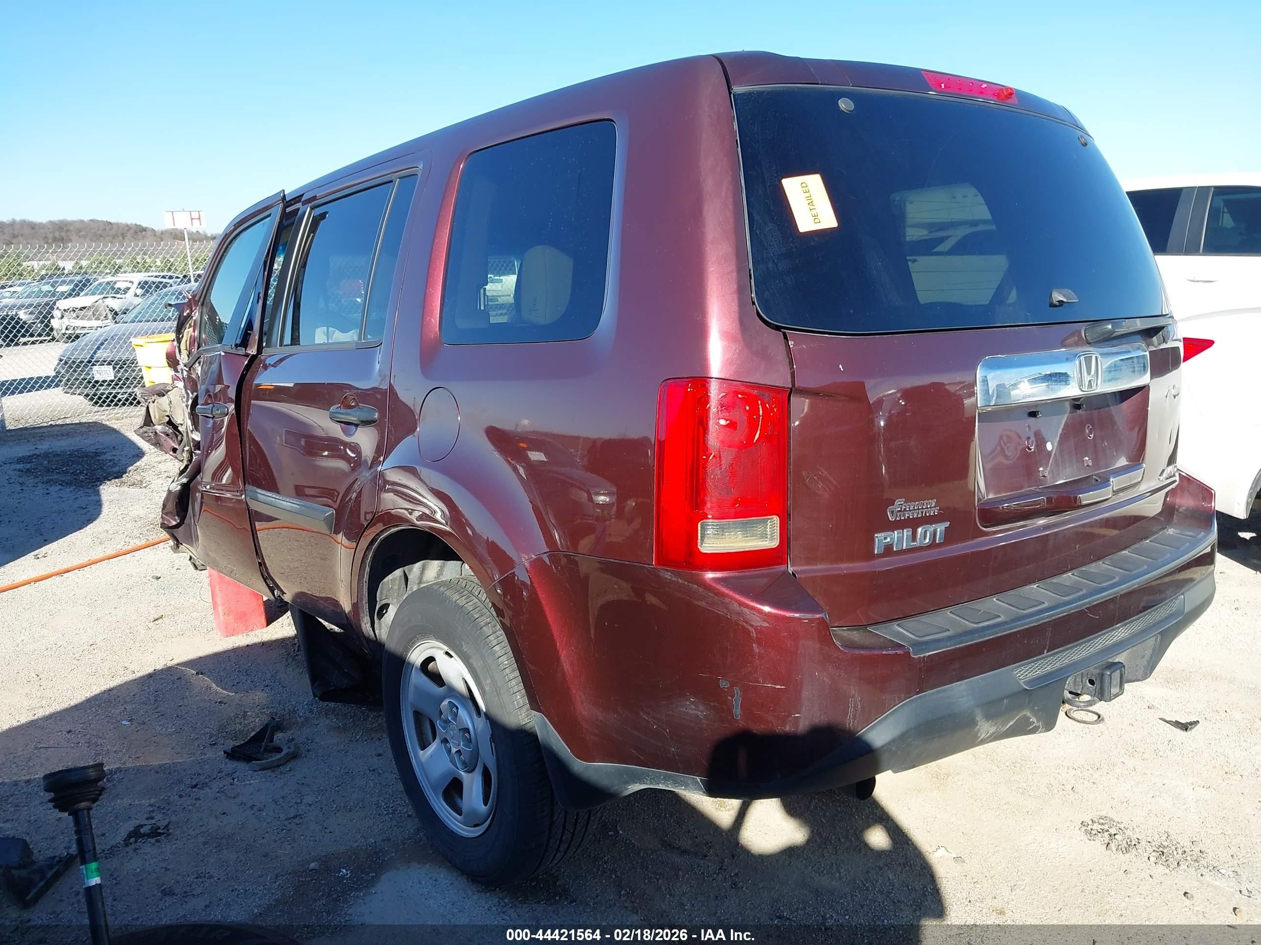 2013 Honda Pilot Lx Maroon vin: 5FNYF4H25DB064881