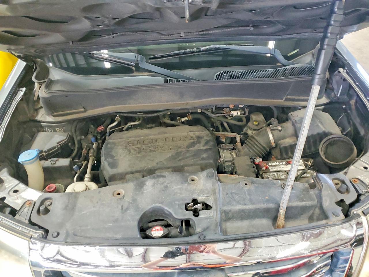 2013 Honda Pilot Lx Серый vin: 5FNYF4H25DB073872