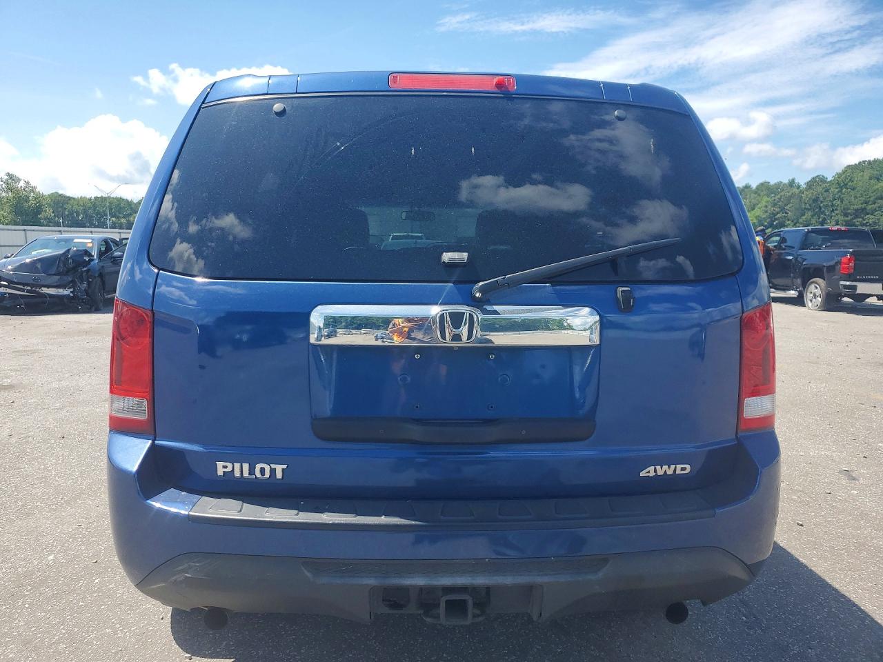2014 Honda Pilot Lx Синий vin: 5FNYF4H25EB002009