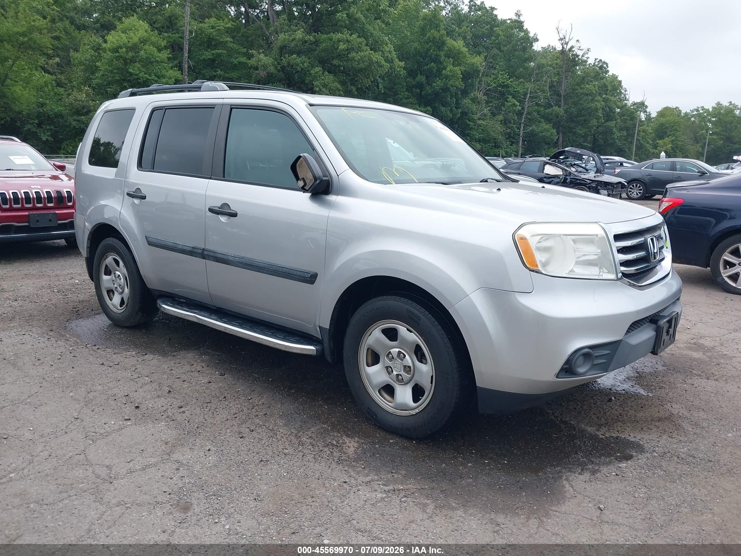 2014 Honda Pilot Lx Silver vin: 5FNYF4H25EB047418