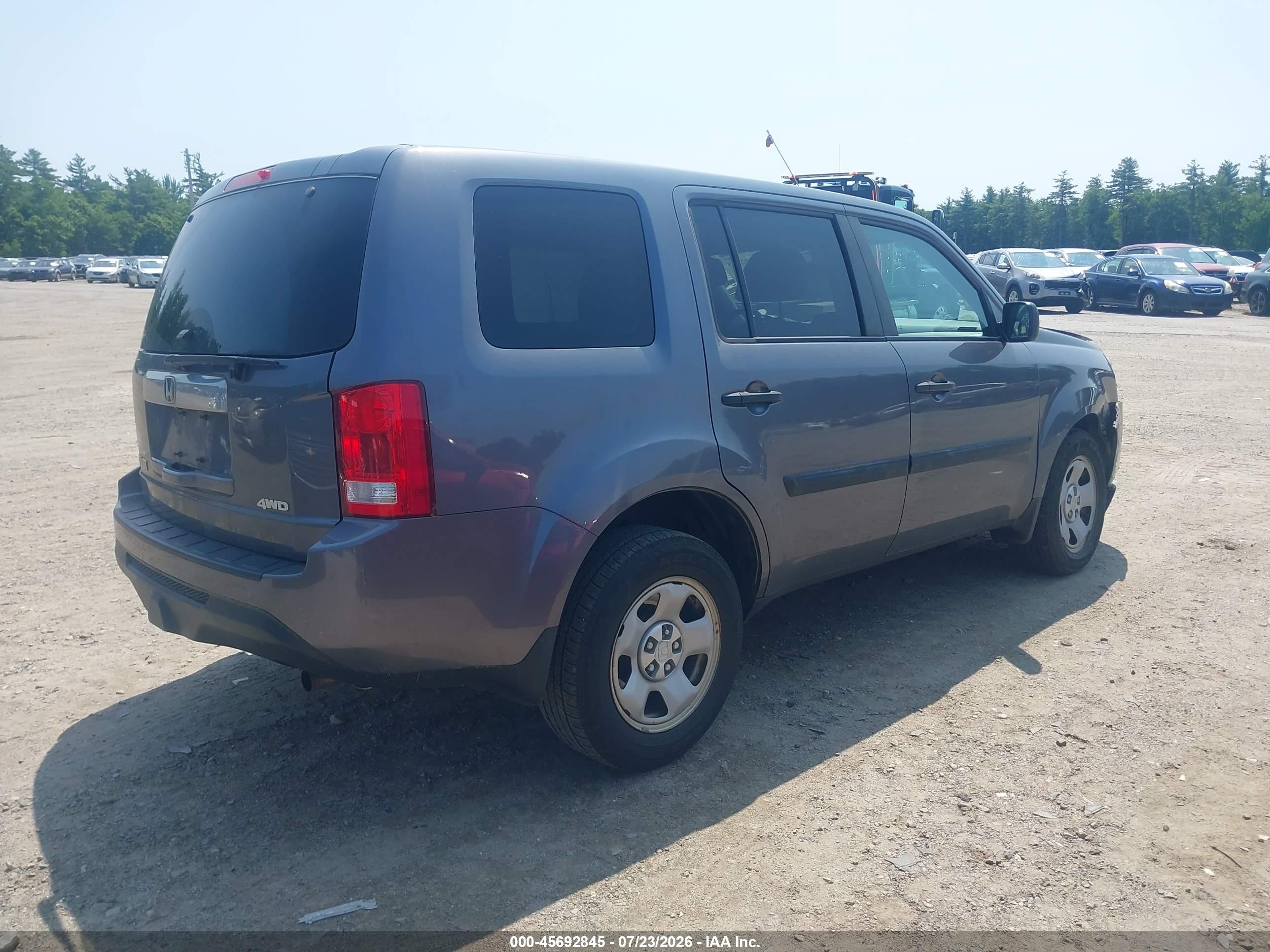 2015 Honda Pilot Lx Gray vin: 5FNYF4H25FB067735