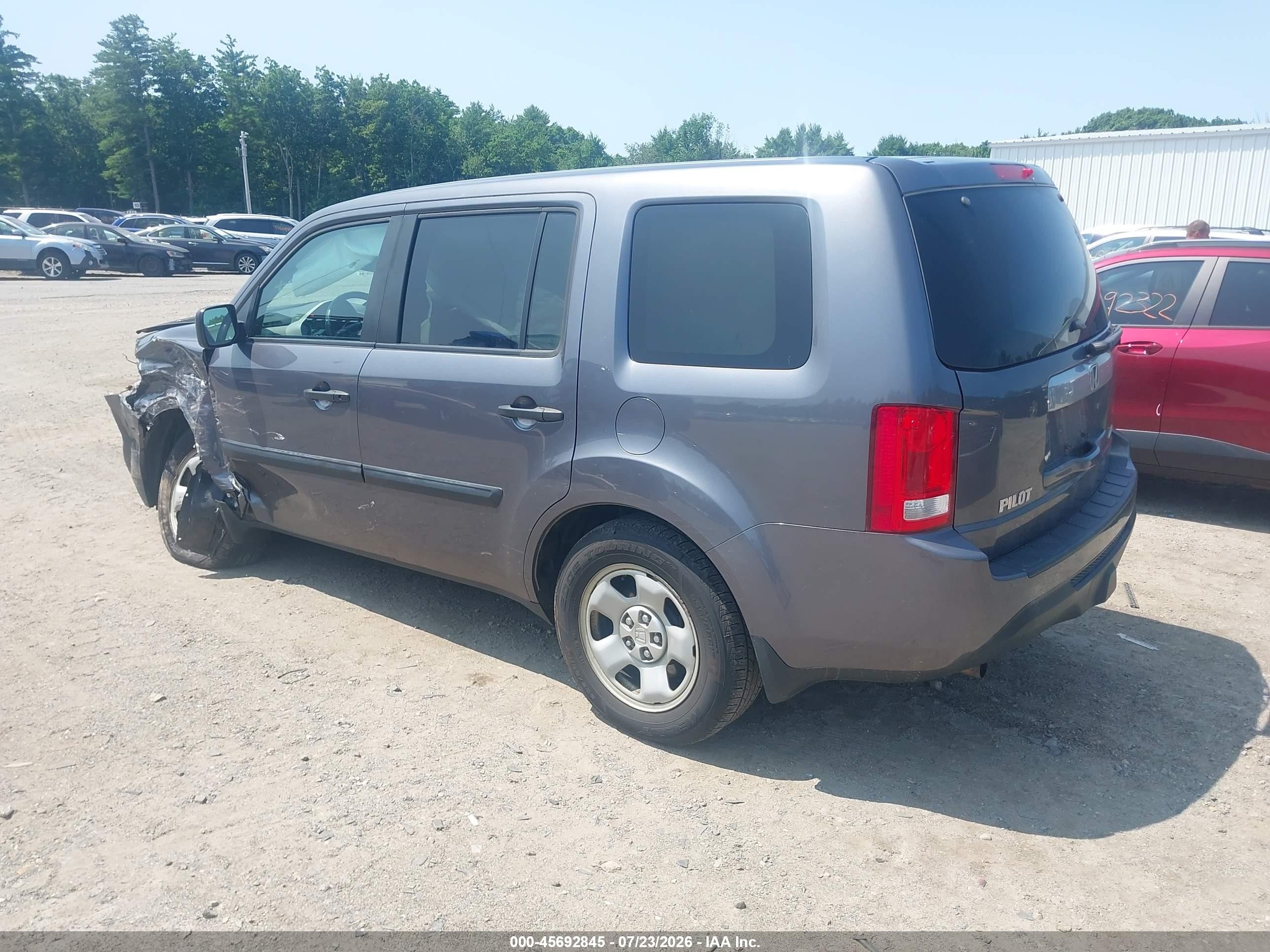 2015 Honda Pilot Lx Gray vin: 5FNYF4H25FB067735