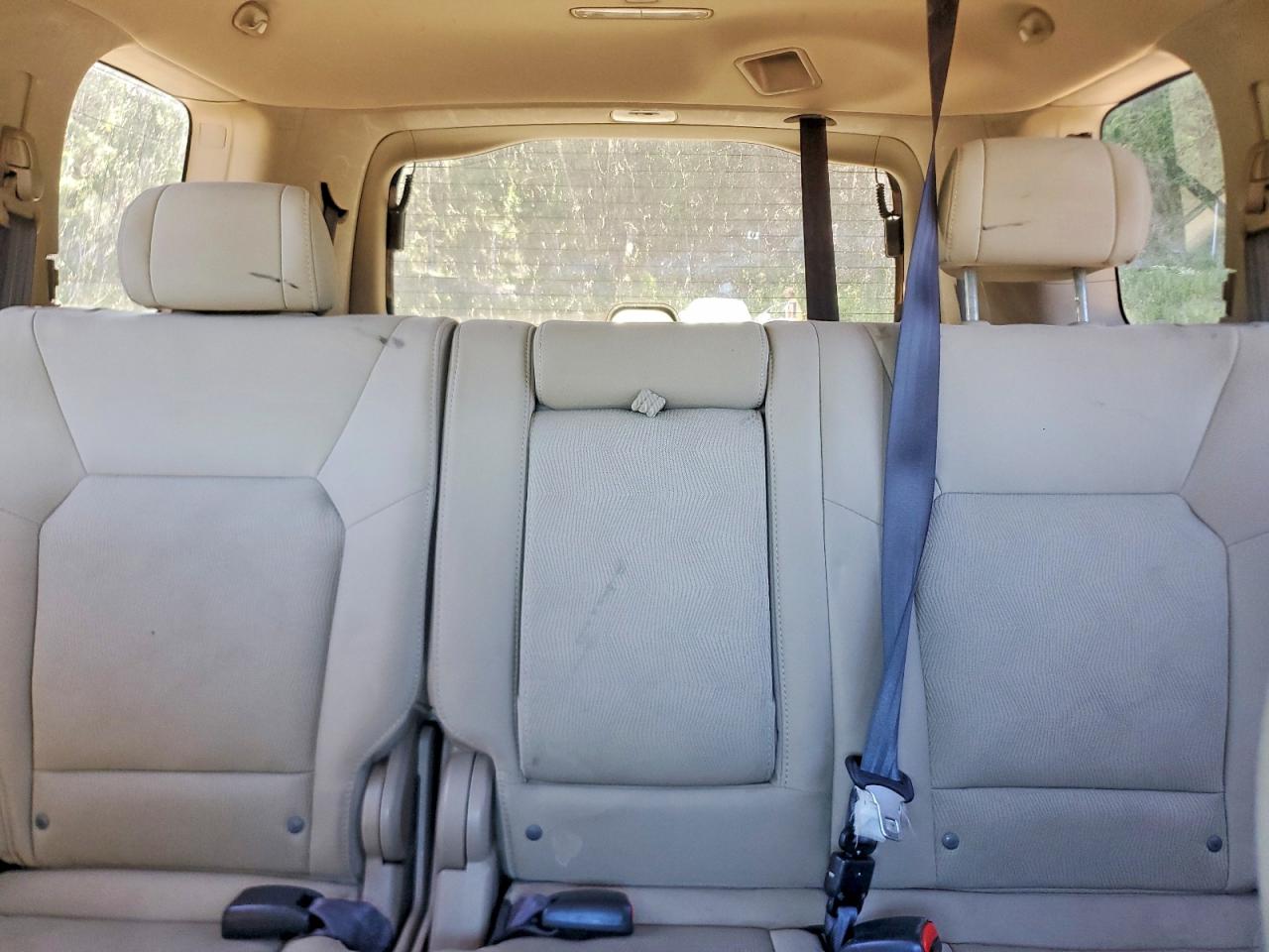 2010 Honda Pilot Lx Золотой vin: 5FNYF4H26AB006113