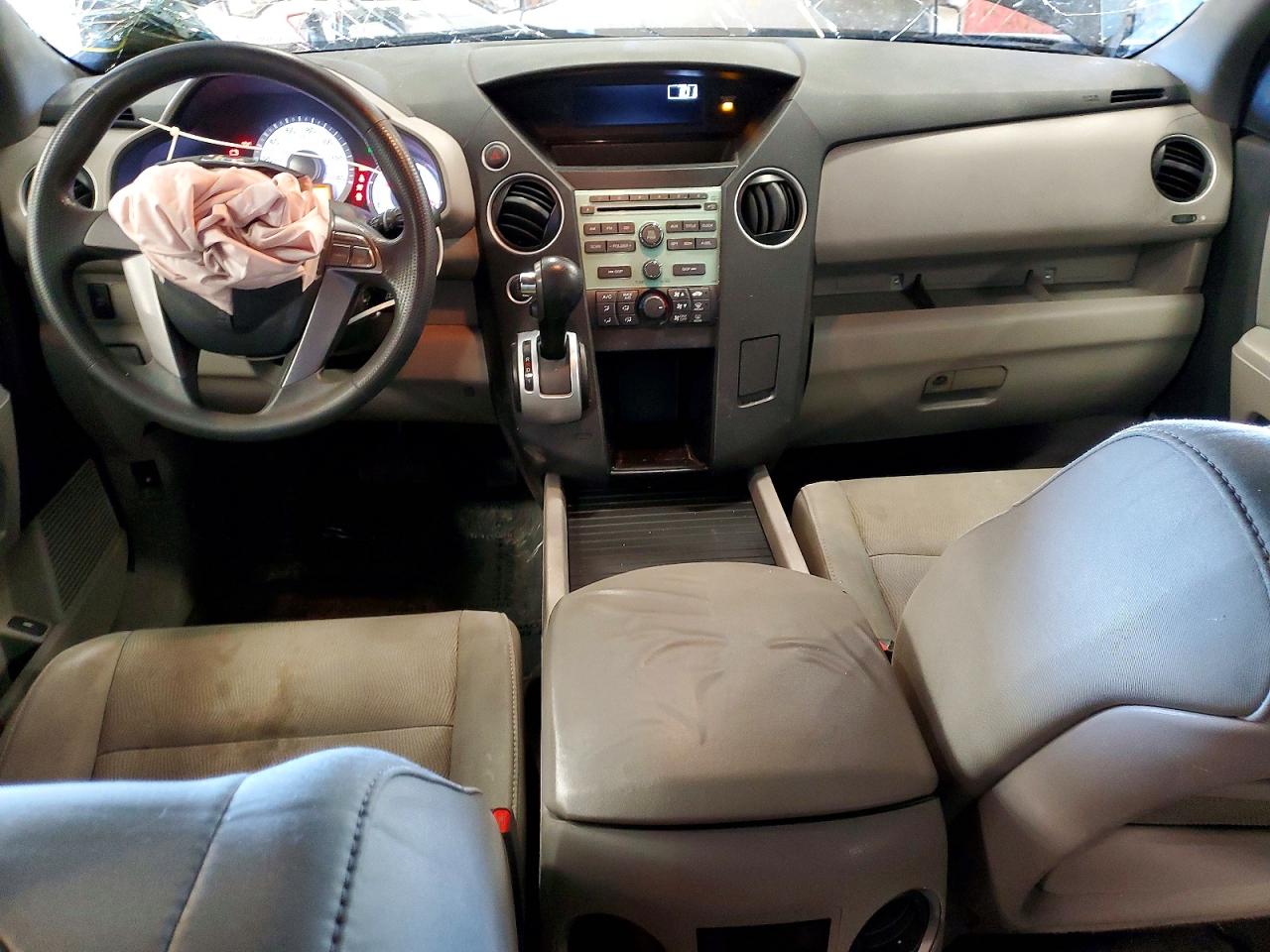 2010 Honda Pilot Lx Black vin: 5FNYF4H26AB037247