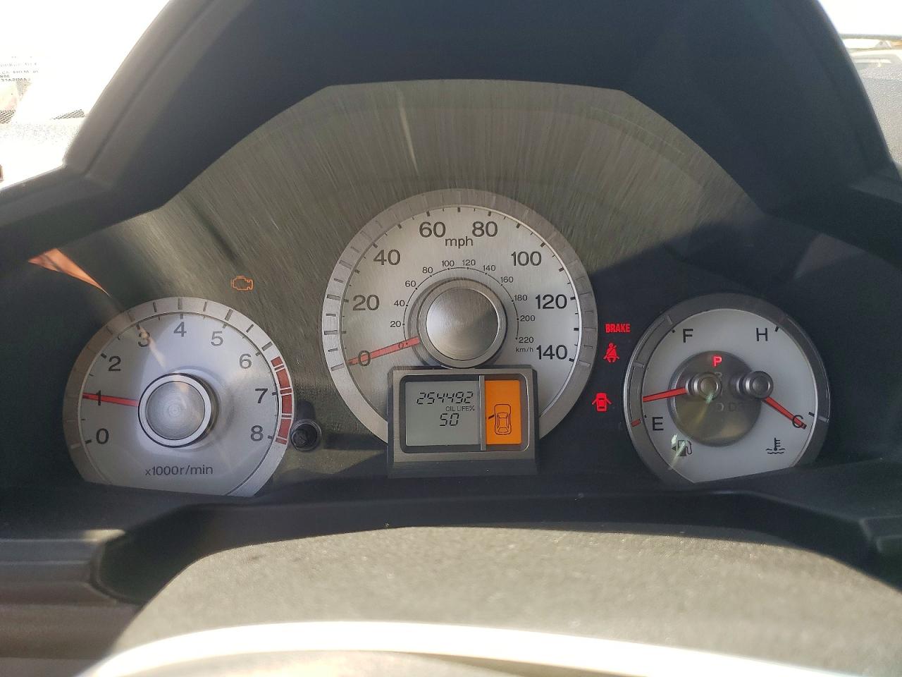 2011 Honda Pilot Lx Silver vin: 5FNYF4H26BB011393