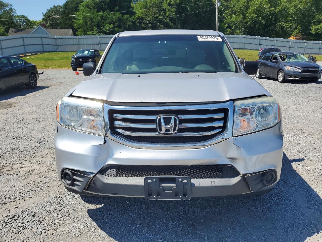 2012 Honda Pilot Lx Silver vin: 5FNYF4H26CB052365