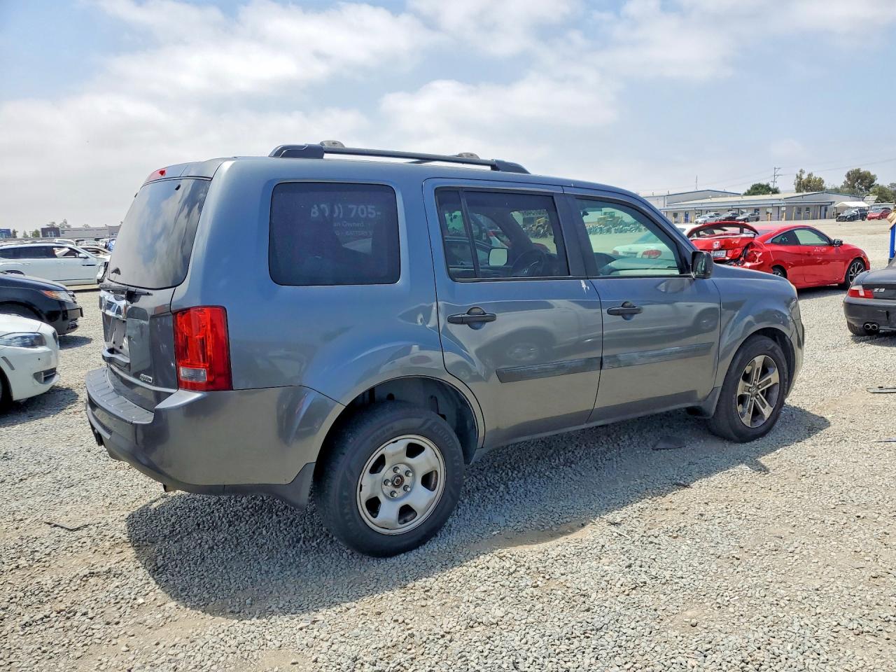 2013 Honda Pilot Lx Серый vin: 5FNYF4H26DB041187