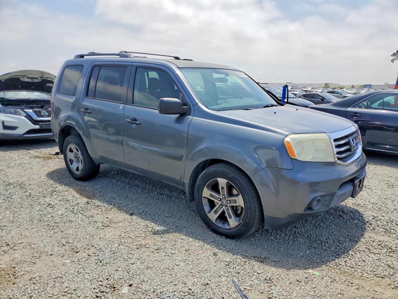 2013 Honda Pilot Lx Серый vin: 5FNYF4H26DB041187