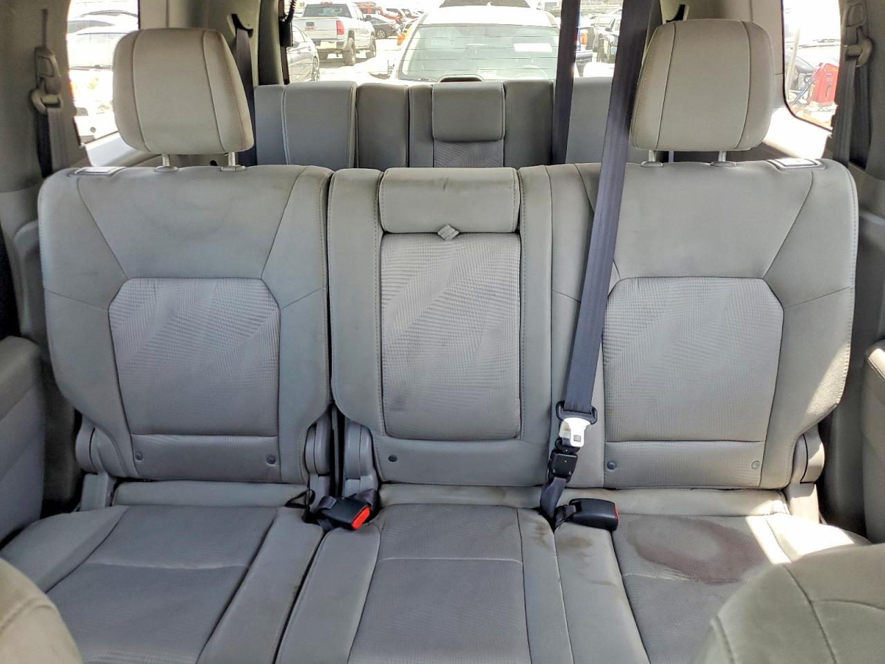 2013 Honda Pilot Lx Серый vin: 5FNYF4H26DB041187
