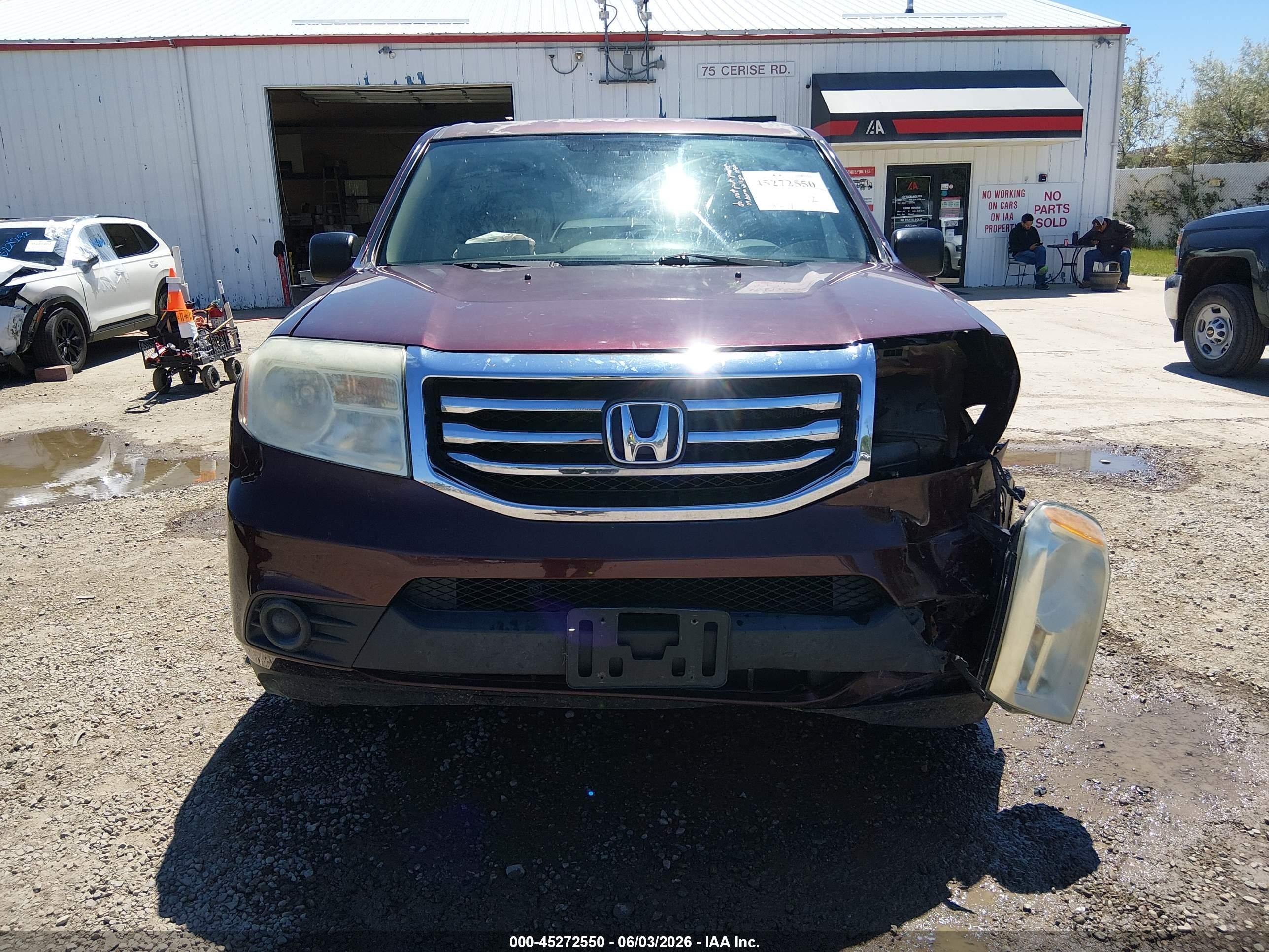 2014 Honda Pilot Lx Темно-бордовый vin: 5FNYF4H26EB047055