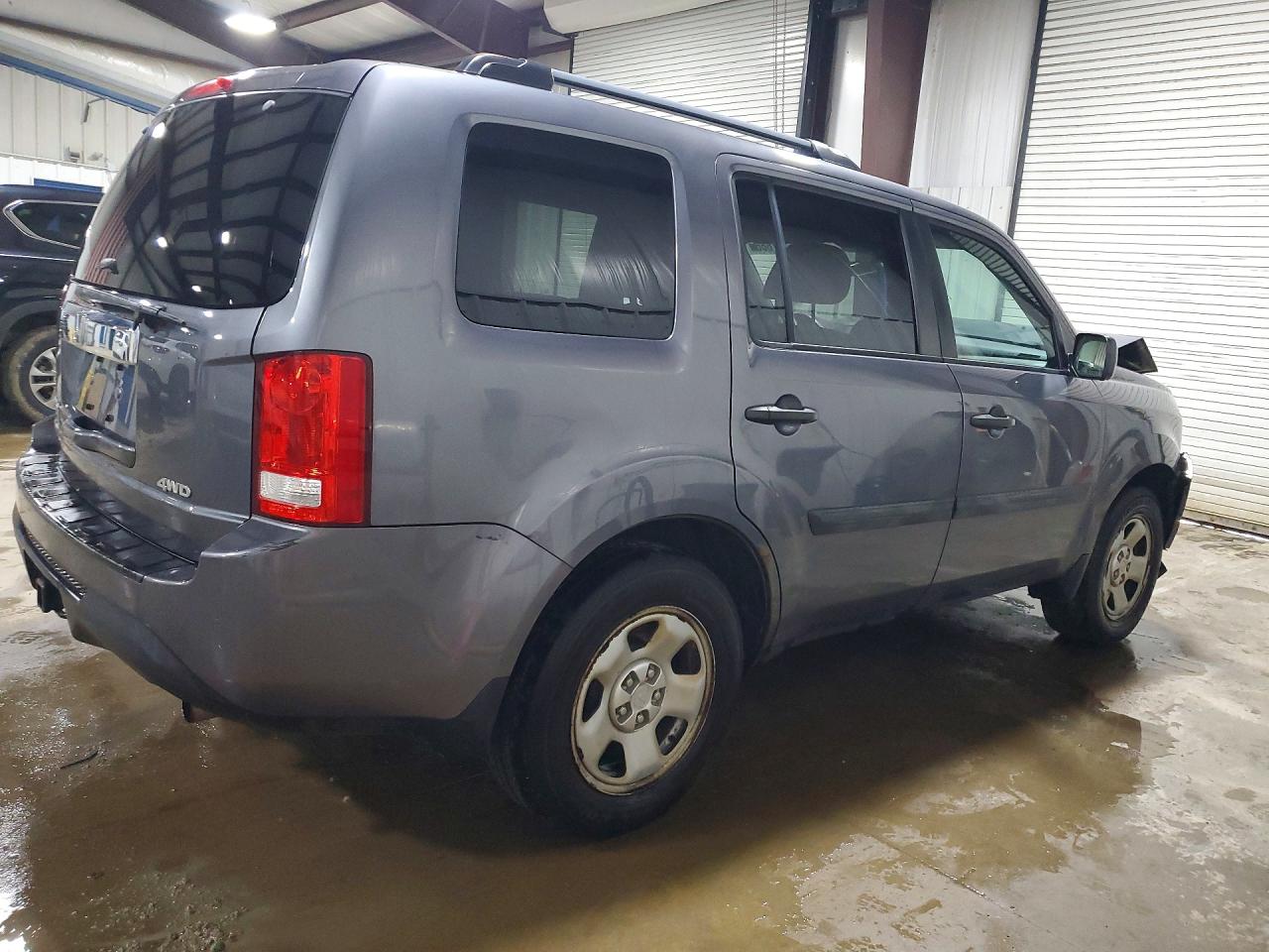 2015 Honda Pilot Lx Charcoal vin: 5FNYF4H26FB076024
