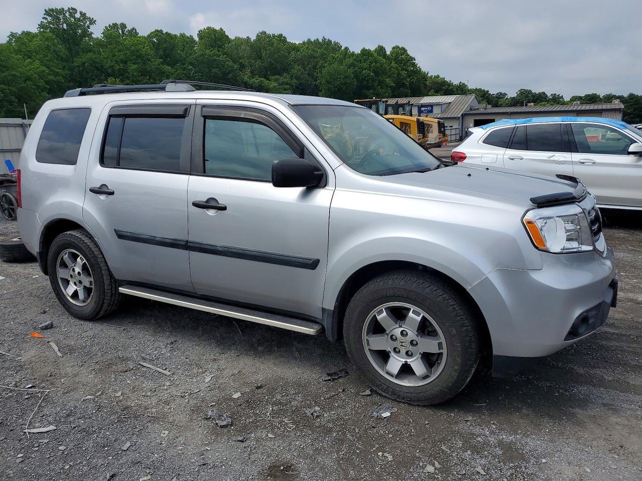 2015 Honda Pilot Lx Silver vin: 5FNYF4H27FB021954