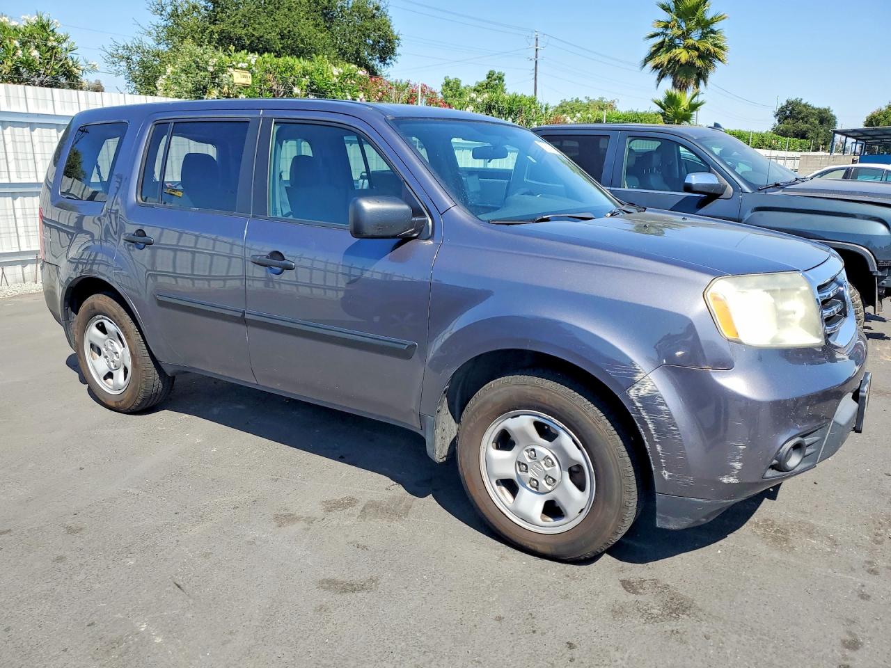 2015 Honda Pilot Lx Charcoal vin: 5FNYF4H27FB037863