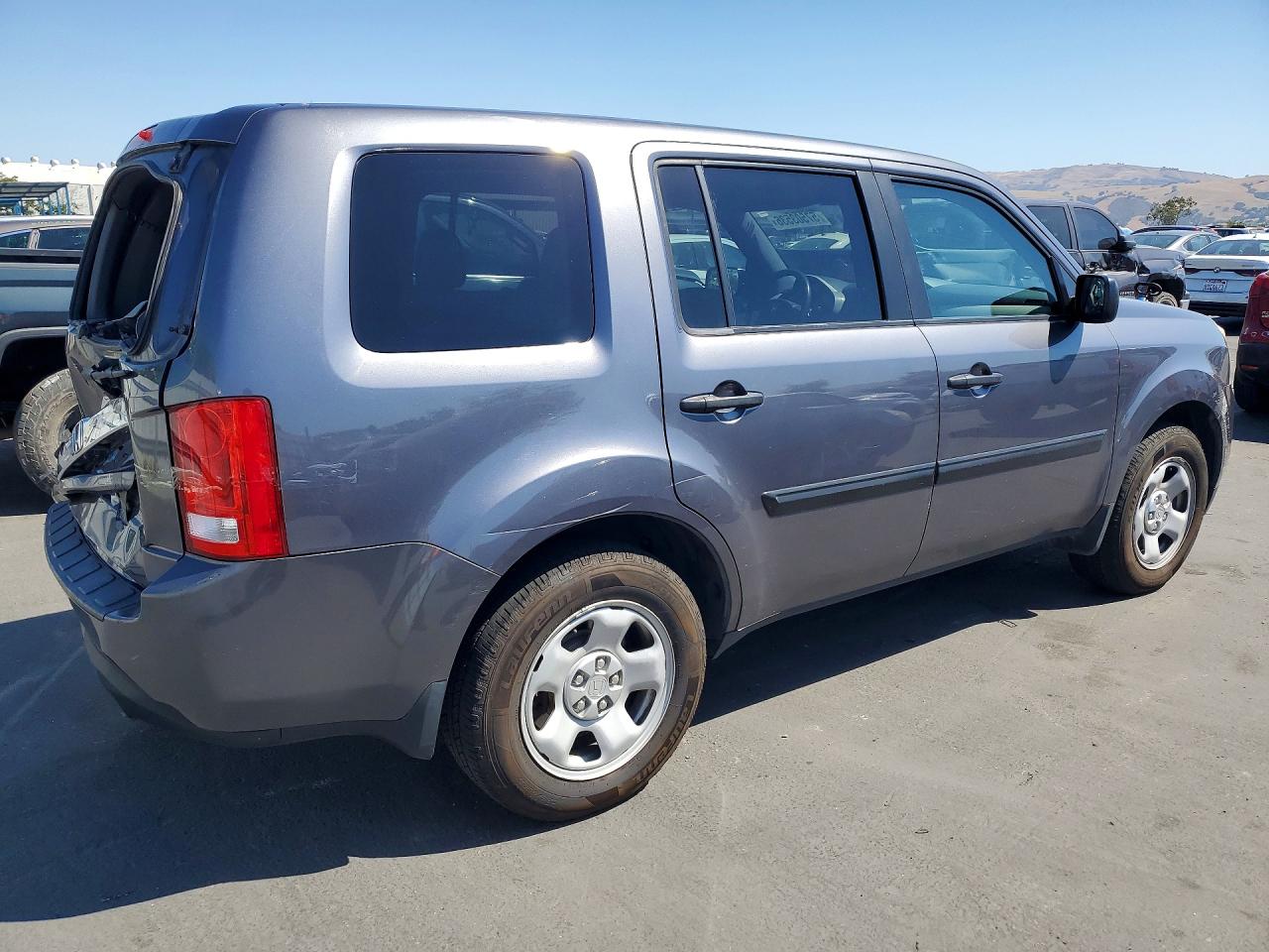 2015 Honda Pilot Lx Charcoal vin: 5FNYF4H27FB037863