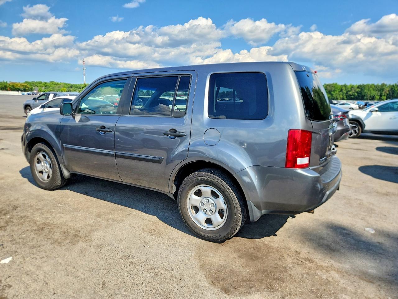 2010 Honda Pilot Lx Gray vin: 5FNYF4H28AB004508