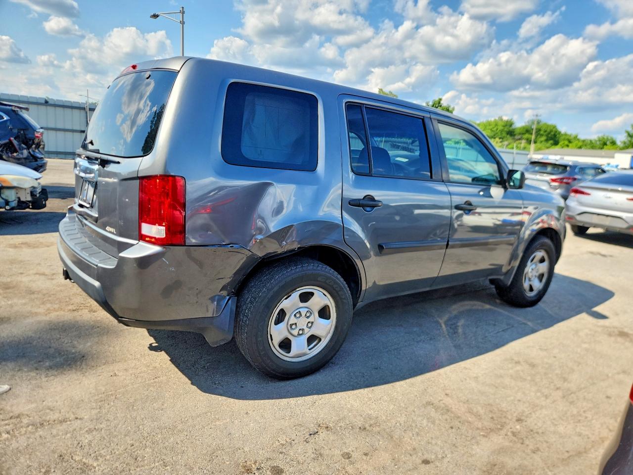 2010 Honda Pilot Lx Gray vin: 5FNYF4H28AB004508