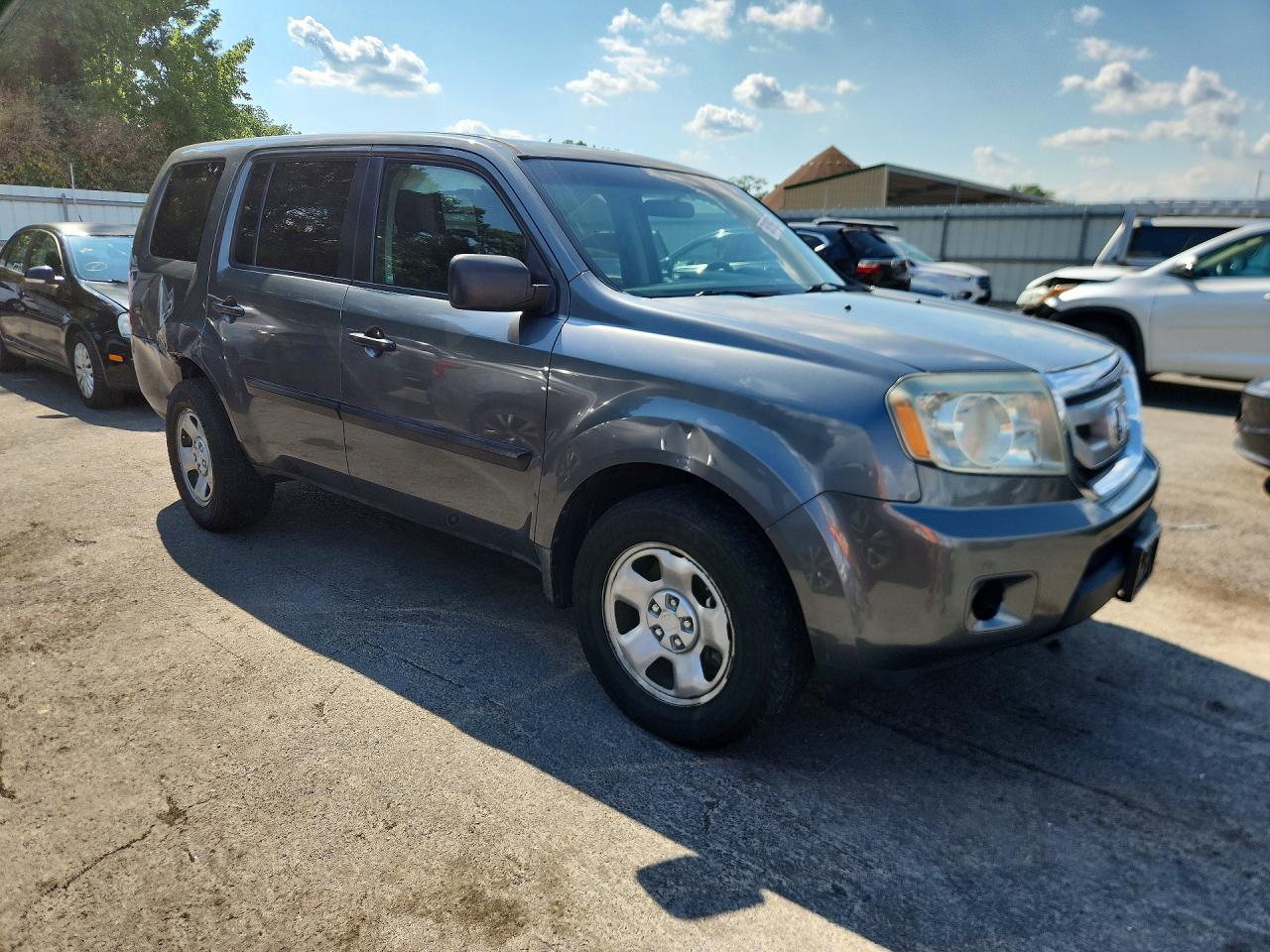 2010 Honda Pilot Lx Gray vin: 5FNYF4H28AB004508