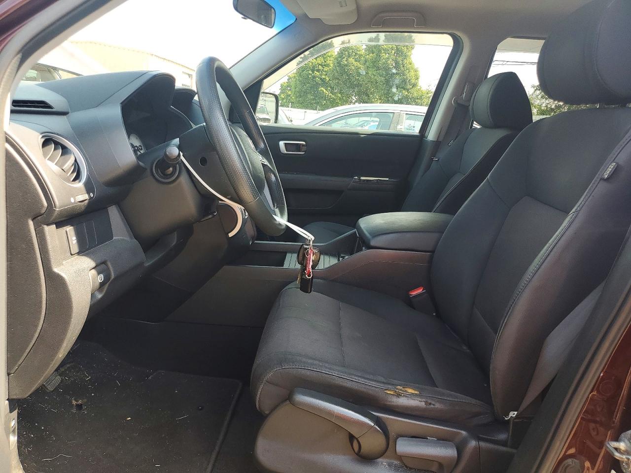 2010 Honda Pilot Lx Maroon vin: 5FNYF4H28AB008039