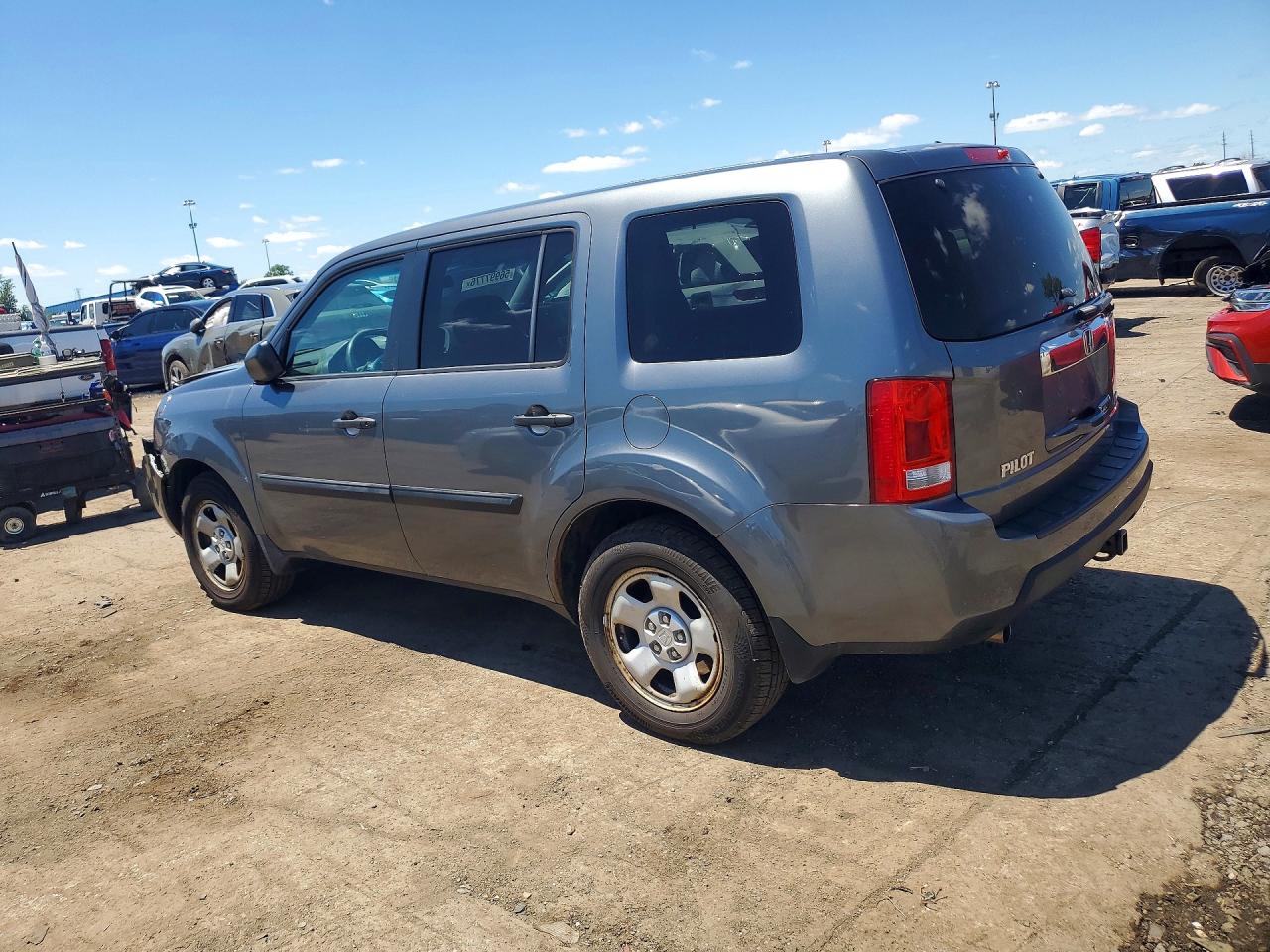 2010 Honda Pilot Lx Gray vin: 5FNYF4H28AB019557