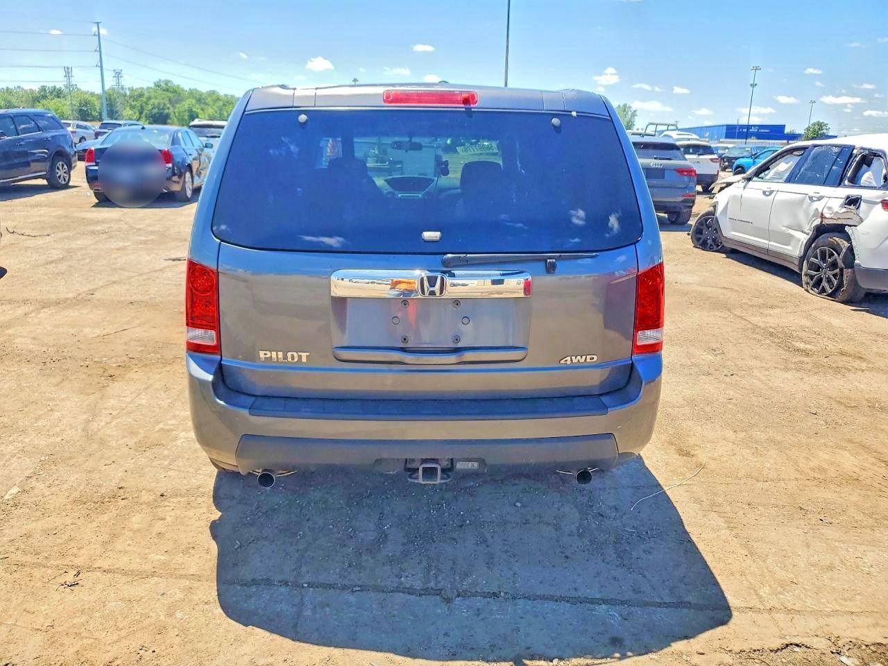 2010 Honda Pilot Lx Gray vin: 5FNYF4H28AB019557