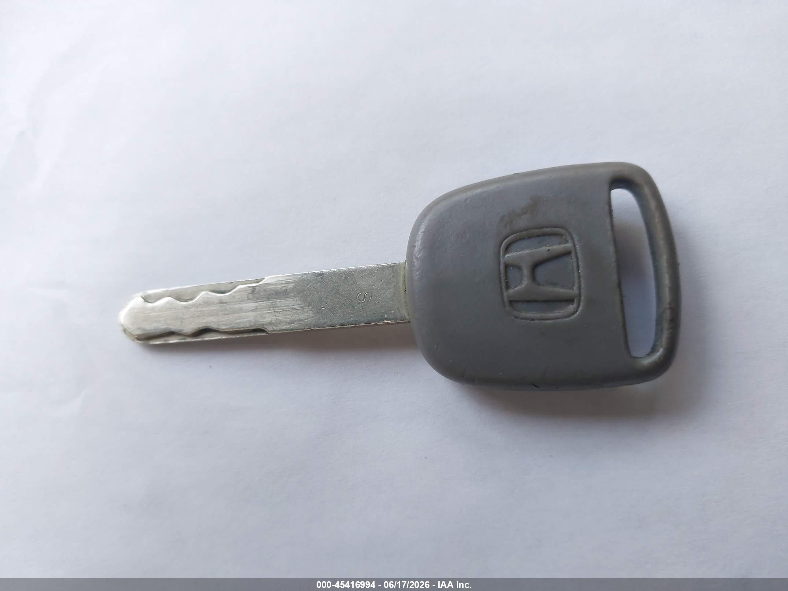 2013 Honda Pilot Lx Gray vin: 5FNYF4H28DB062199