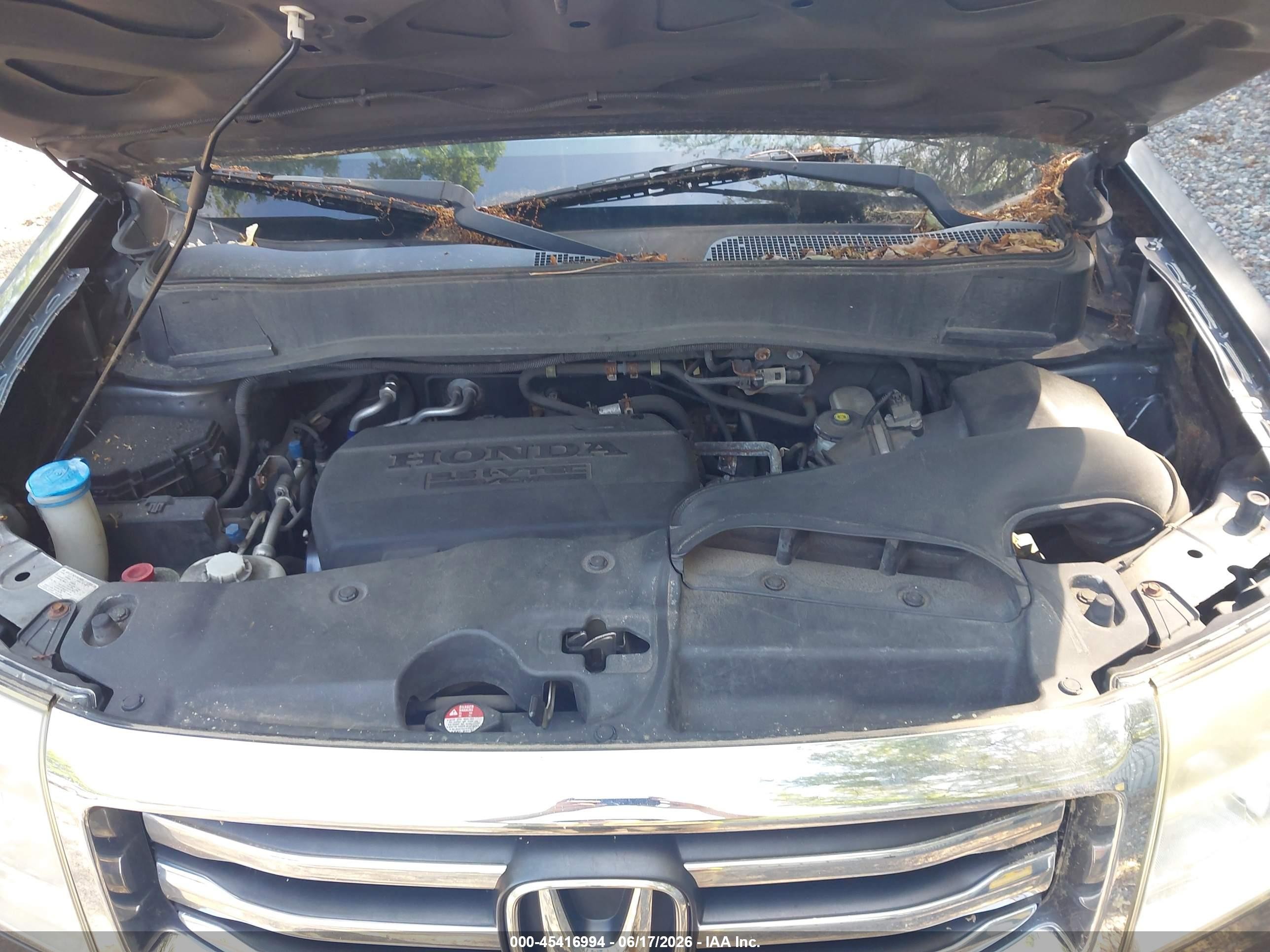 2013 Honda Pilot Lx Gray vin: 5FNYF4H28DB062199