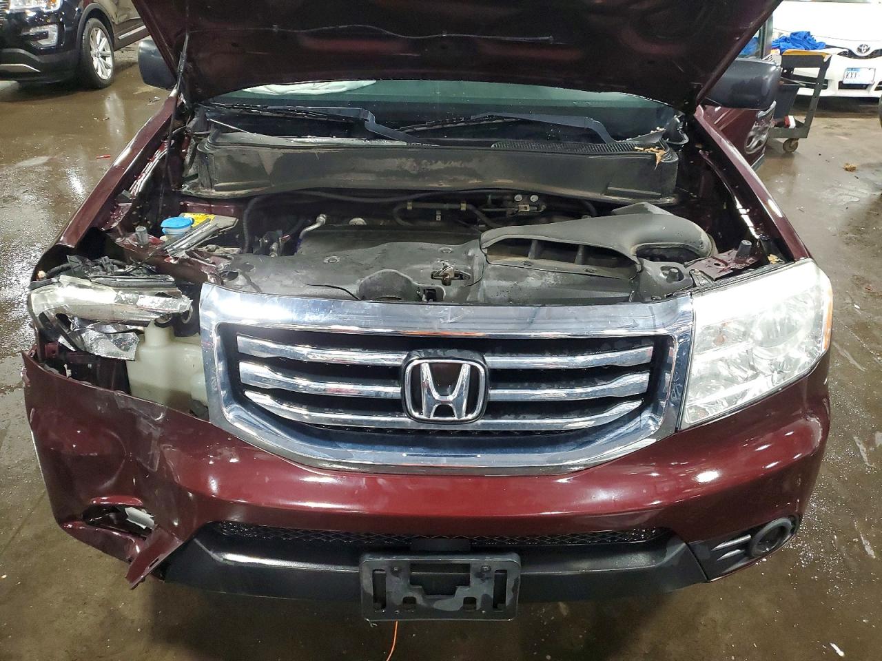 2015 Honda Pilot Lx Maroon vin: 5FNYF4H28FB020876