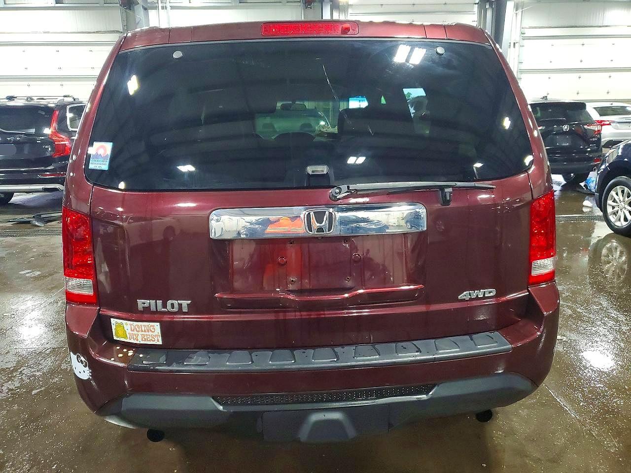 2015 Honda Pilot Lx Maroon vin: 5FNYF4H28FB020876