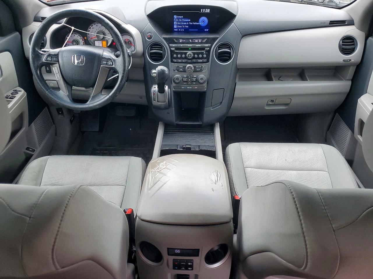 2015 Honda Pilot Lx Gray vin: 5FNYF4H28FB076025
