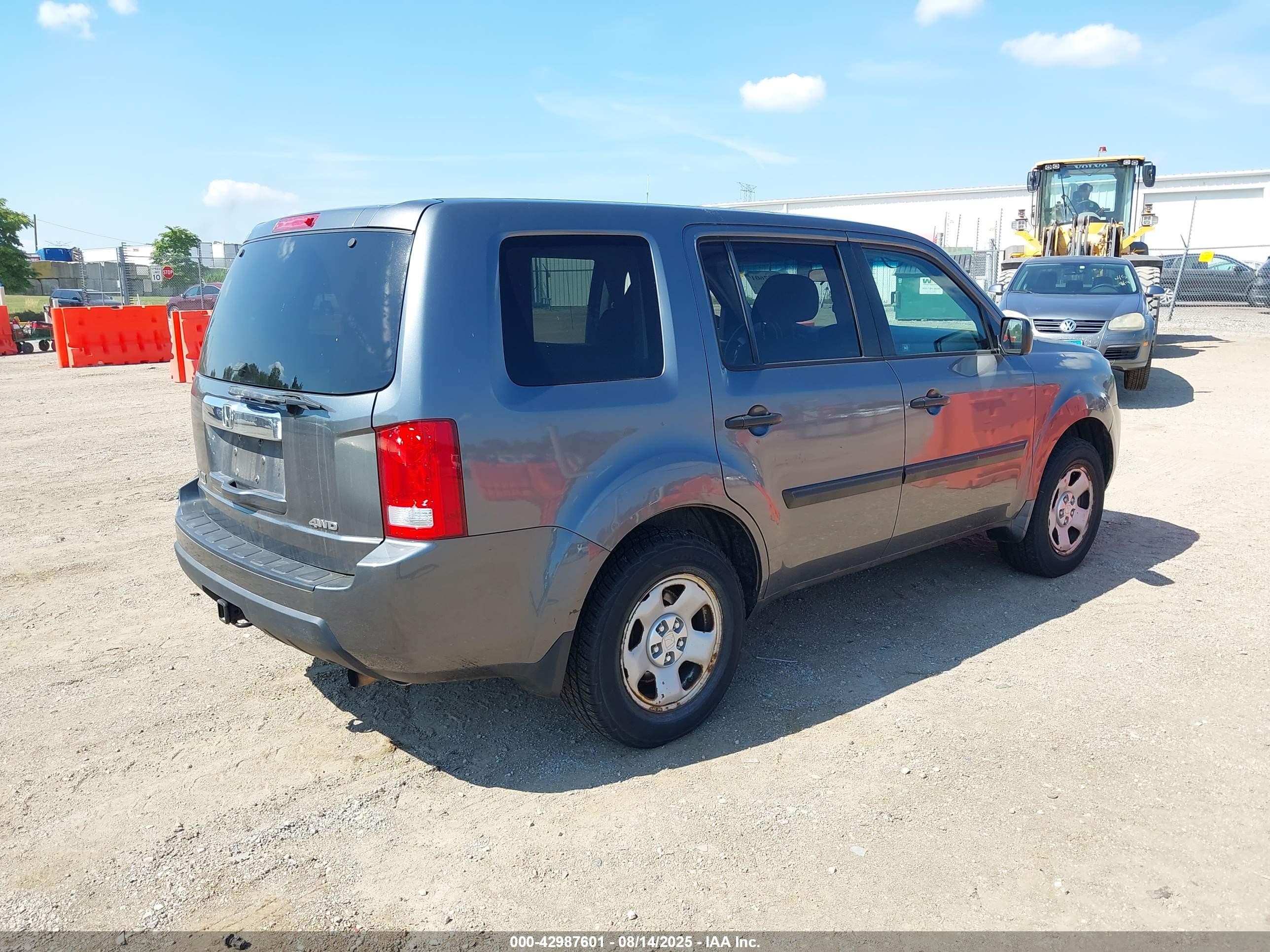 2010 Honda Pilot Lx Gray vin: 5FNYF4H29AB023861