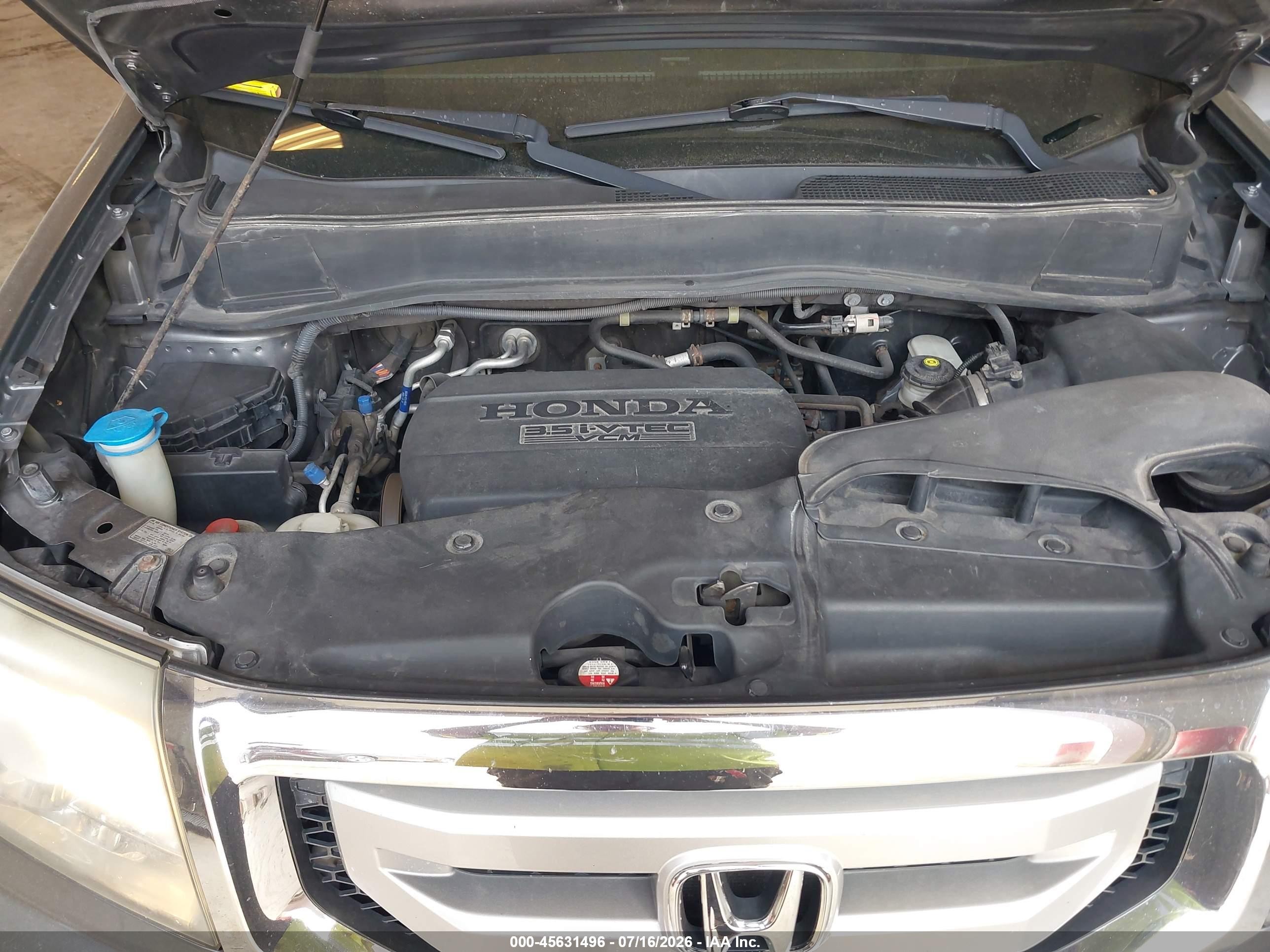 2011 Honda Pilot Lx Серый vin: 5FNYF4H29BB075380