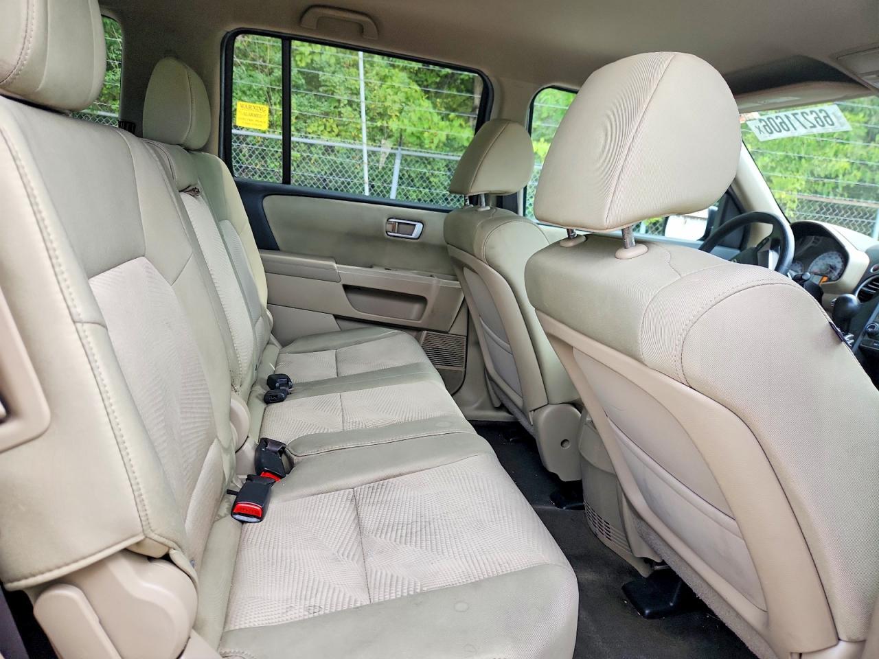 2013 Honda Pilot Lx Charcoal vin: 5FNYF4H29DB024559