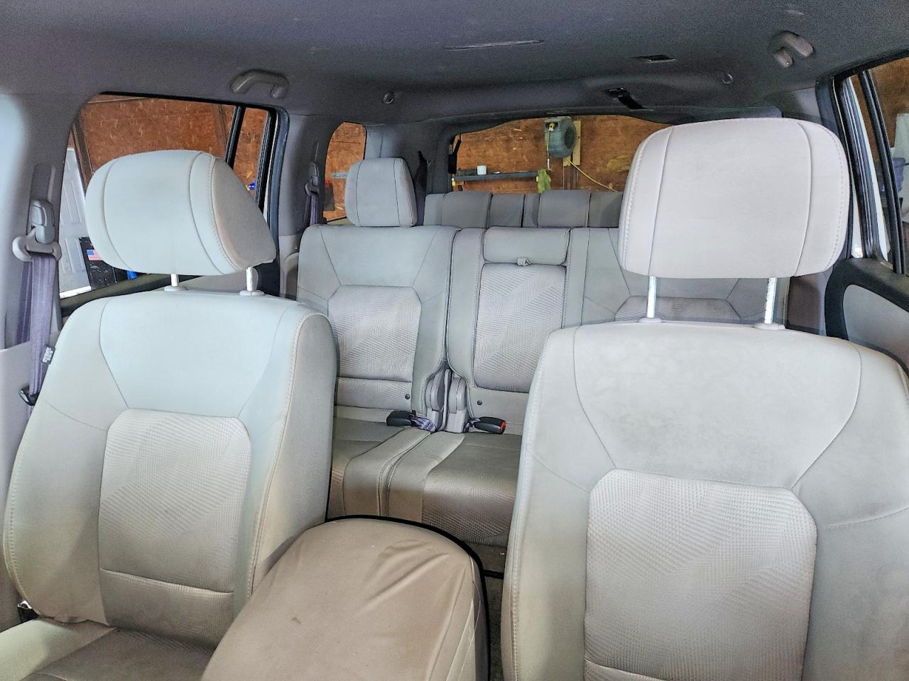 2013 Honda Pilot Lx White vin: 5FNYF4H29DB055679