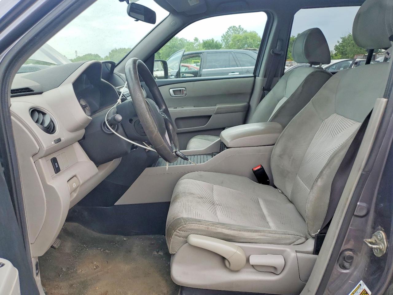 2014 Honda Pilot Lx Gray vin: 5FNYF4H29EB014213