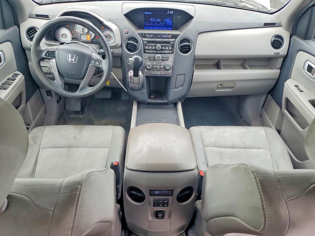 2014 Honda Pilot Lx Gray vin: 5FNYF4H29EB014213