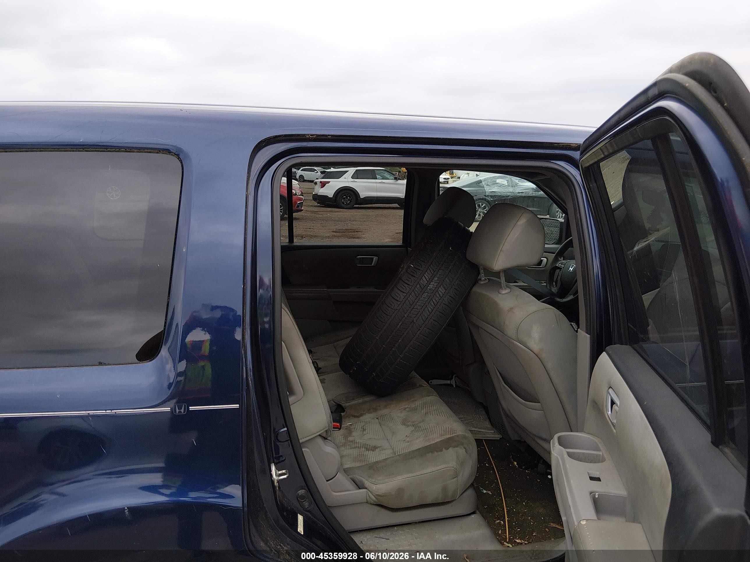 2014 Honda Pilot Lx Blue vin: 5FNYF4H29EB027091