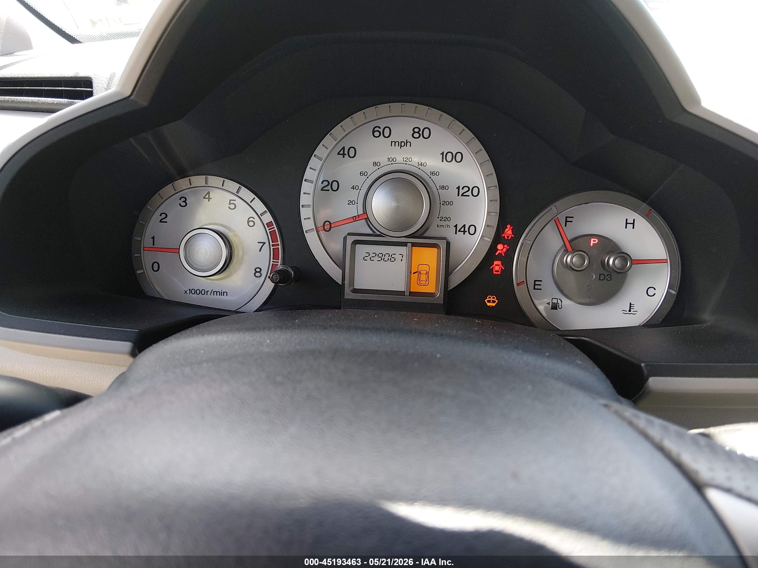 2010 Honda Pilot Lx Gray vin: 5FNYF4H2XAB037428